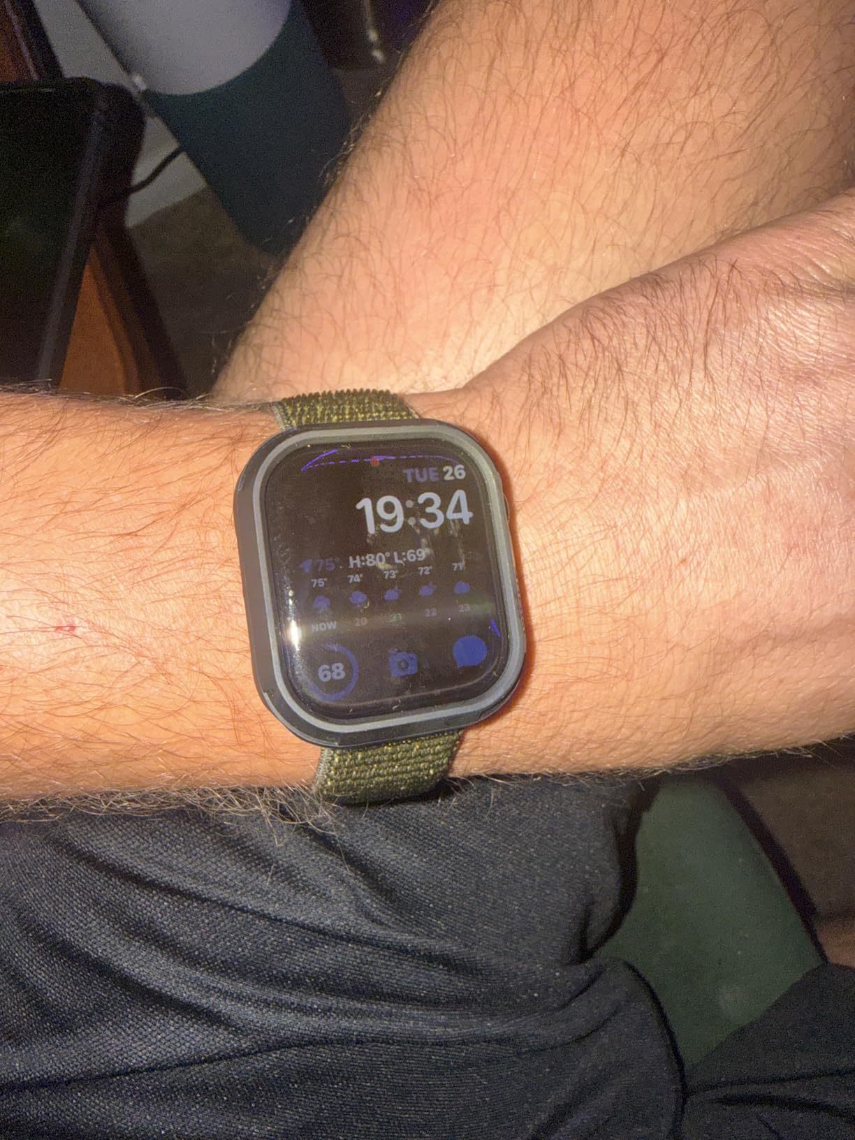 Apple Watch Series 10 [GPS + Cellular, 42mm] - Rose Gold Aluminum Case with Light Blush Sport Band, S/M (Renewed) customer photo 2