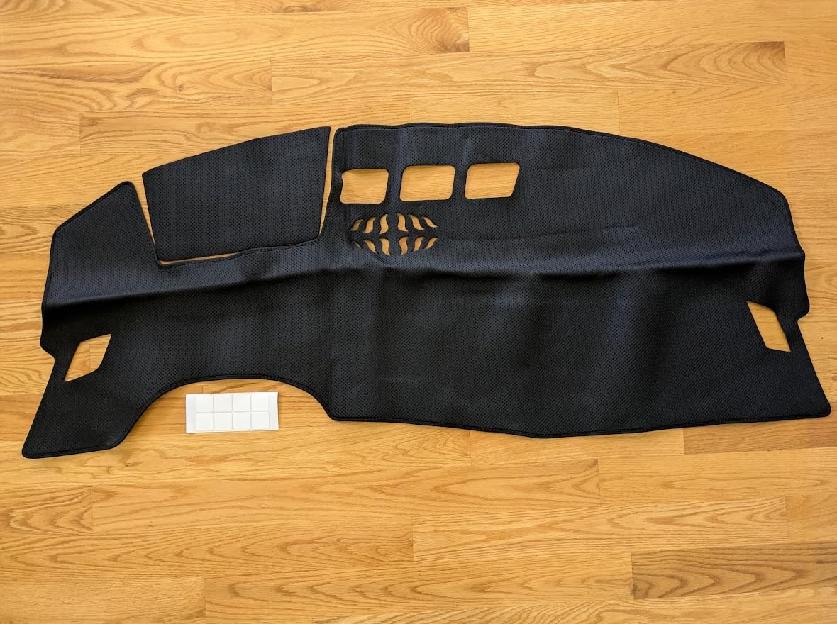 FIILINES Dash Cover for 2022-2025 2026 Toyota Corolla Cross Accessories (Not Fit for Toyota Corolla), Dashboard Mat Dashboard Pad Carpet Dash Mat Sunshade Non-Slip Polyester Protector No Glare Black customer photo 2