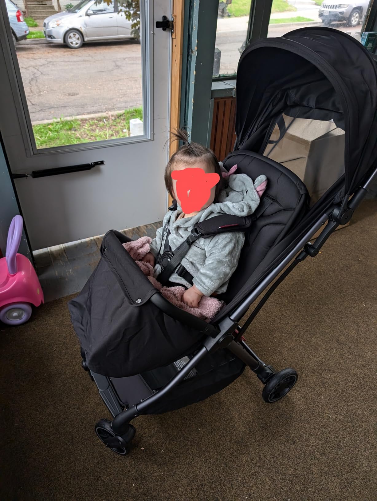 Momcozy ClickGo Lightweight Travel Stroller for Airplane, One-Click Fold customer photo 1