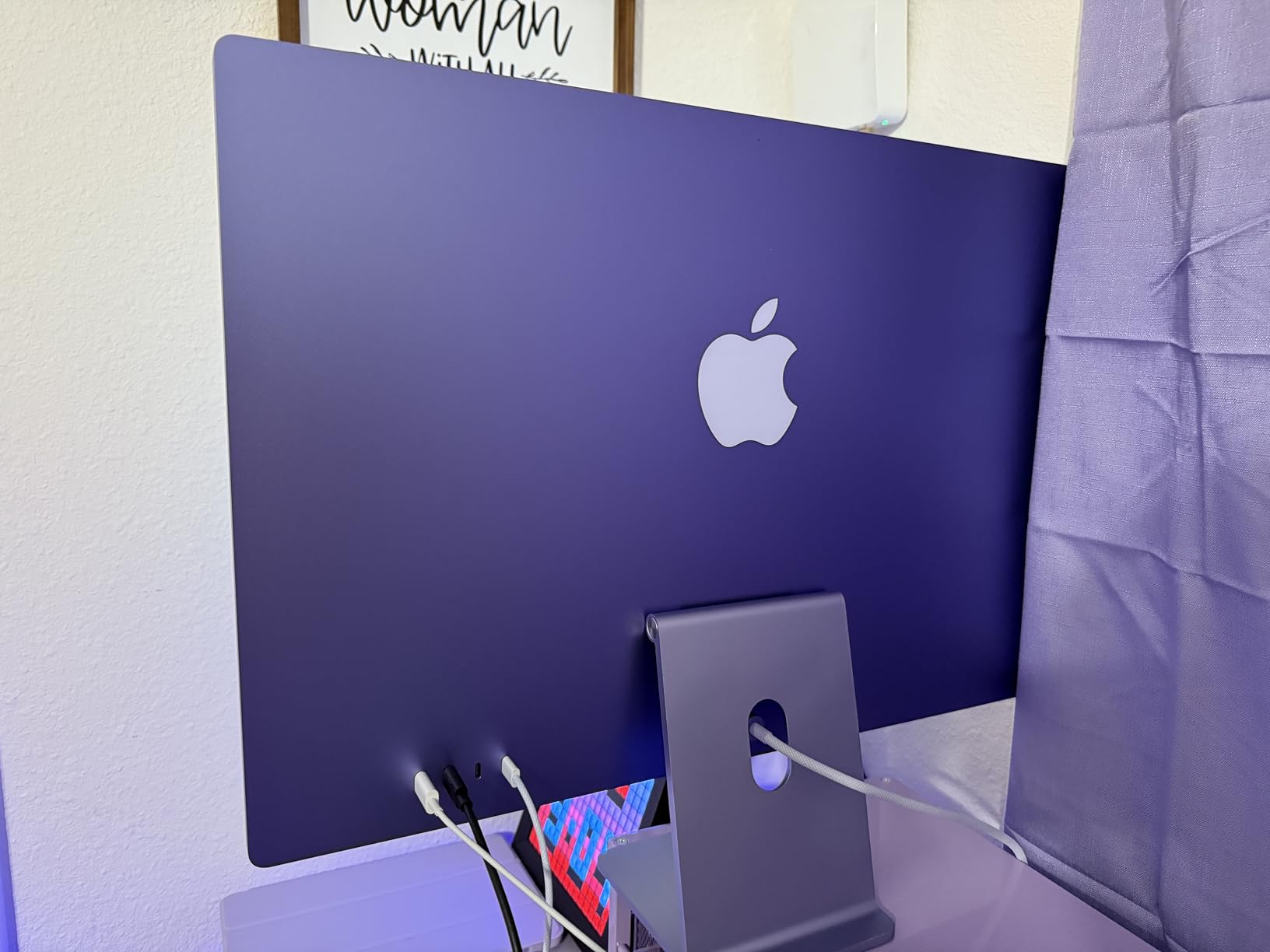Apple 2024 iMac All-in-One Desktop Computer with M4 chip with 10-core CPU and 10-core GPU: Built for Apple Intelligence, 24-inch Retina Display, 16GB Unified Memory, 256GB SSD Storage; Silver customer photo 2