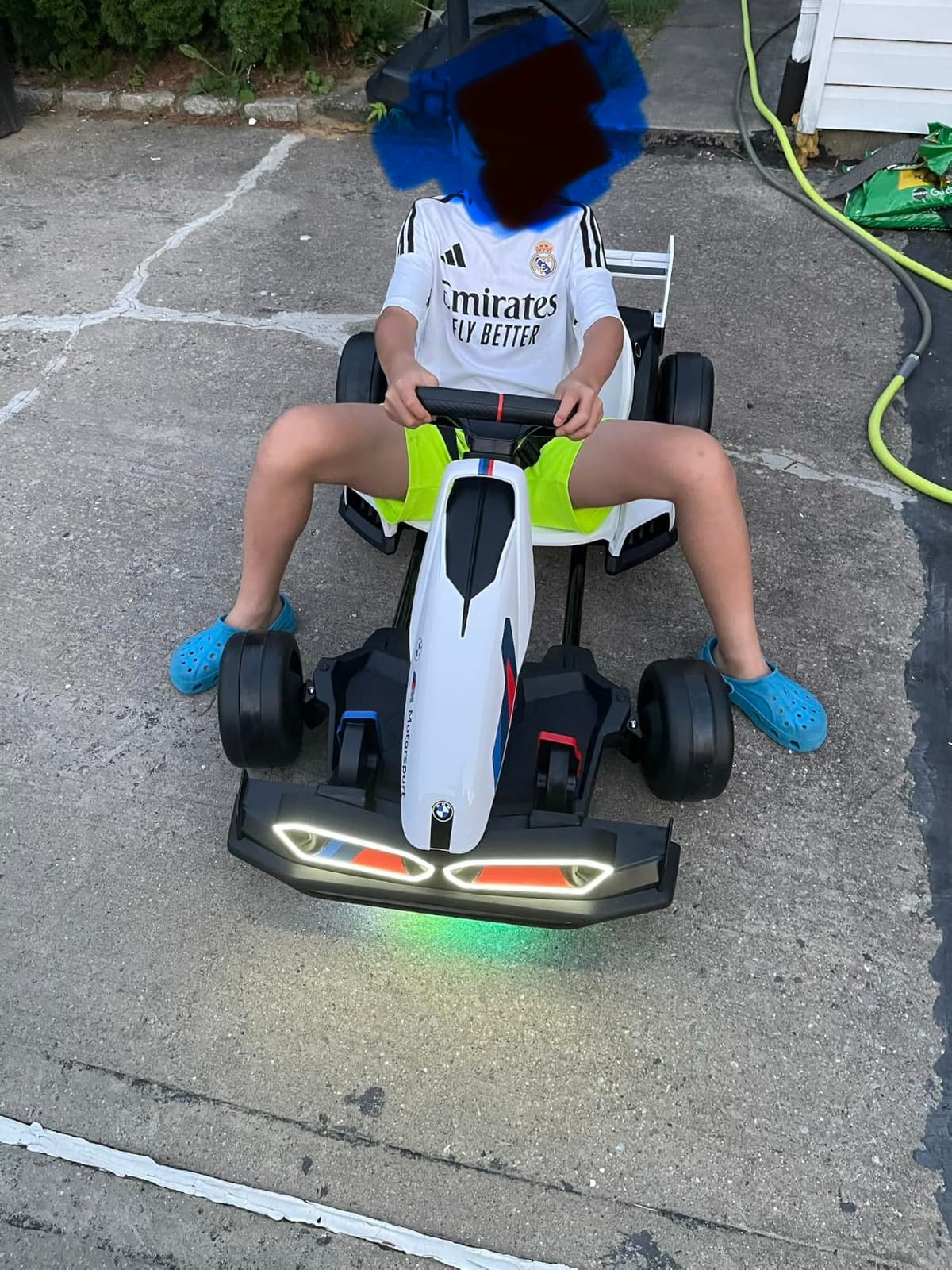Wanan 24V Electric Go Kart with Adjustable Seat, Licensed BMW Drift Kart with Dual Motors, Crazy Go Cart for Kids Ages 6-12, LED Lights, Drift Mode and 2 Speed (Red) customer photo 1