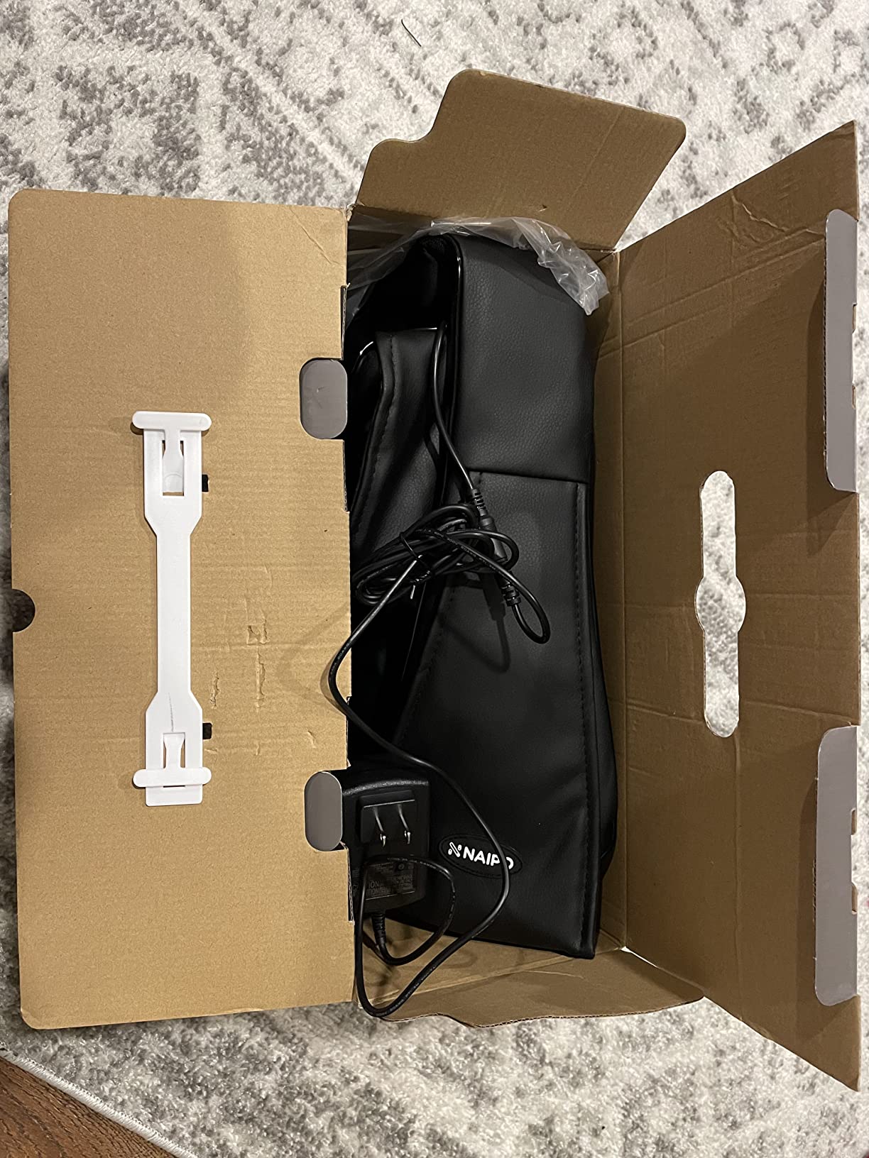 Cordless Neck and Shoulder Massager for Pain Relief Deep Tissue with Heat customer photo 1