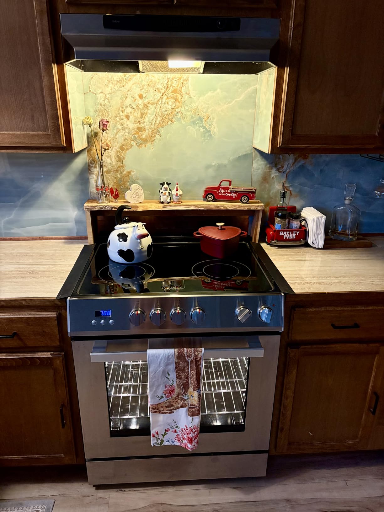 30 in. Stellar Coll 4.9 cu ft 4 Burner Electric Range Convection, Stainless customer photo 2