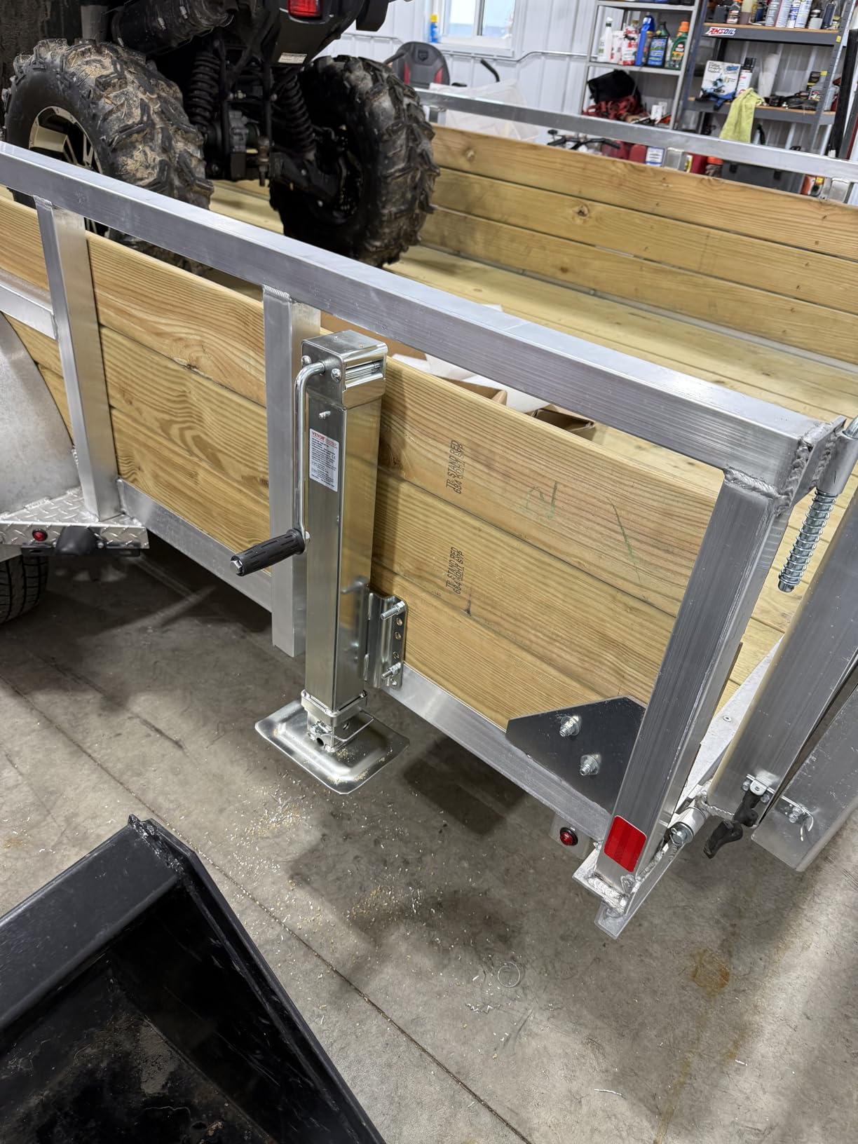 VEVOR Heavy Duty Swivel Trailer Jack, 8000 lbs Static Load Capacity, 28.5