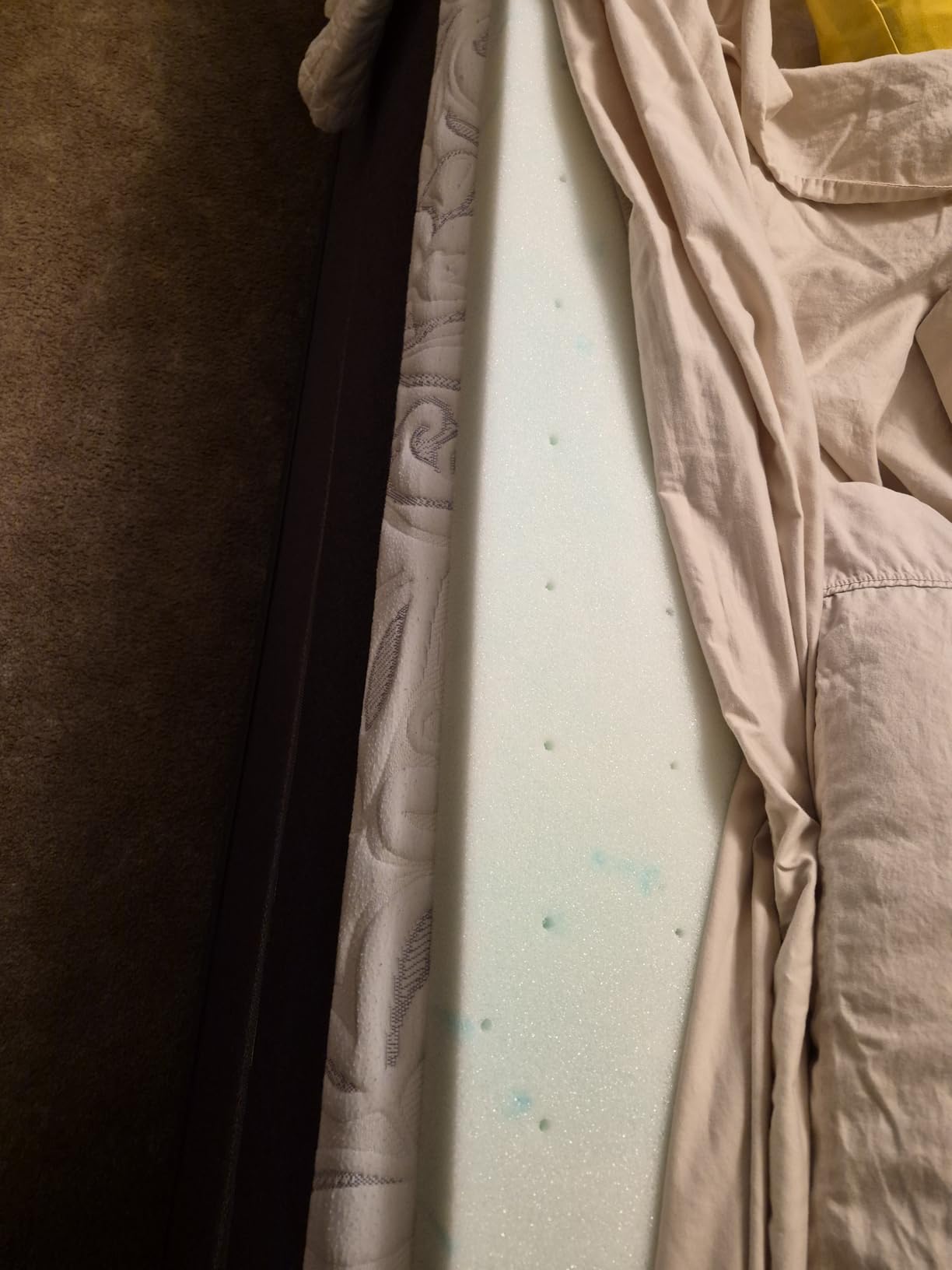 Sweetcrispy Mattress Topper Queen, Memory Foam Cooling Pad, 2 Inch customer photo 1