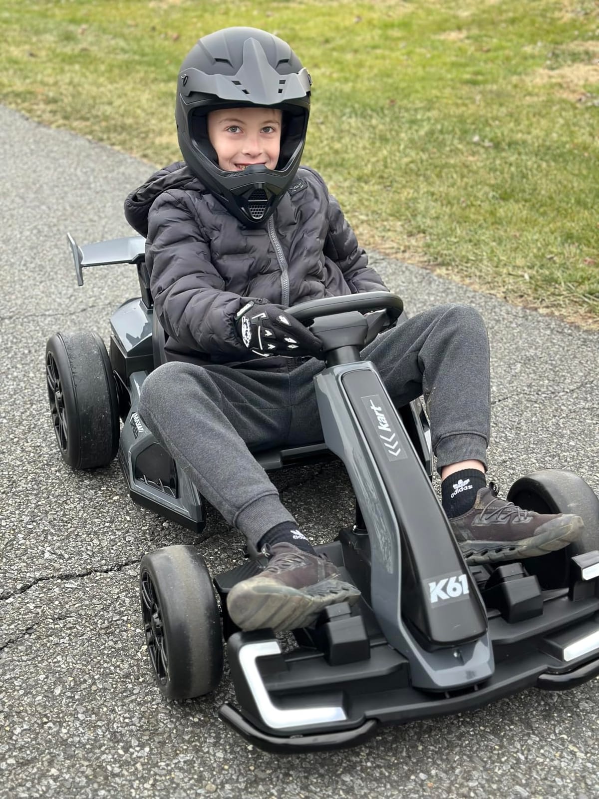 KerryYoo K61 Go Kart Electric Drift Kart with Length Adjustable Seat, 24V Ride on Toys with 4 Speed Mode,300W Outdoor Ride On Crazy Kart, 8.5 MPH, Bluetooth - Blue customer photo 2