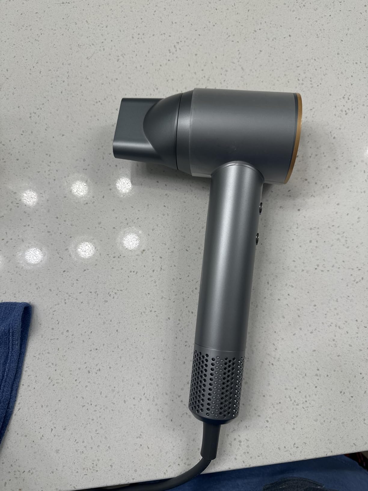 Dual Voltage Travel Hair Dryer with Diffuser, High-Speed Ionic Blow Dryer for Women, Fast Drying, Low Noise, Lightweight, No Heat Damage, European Travel 110V-120V/220V-240V customer photo 2