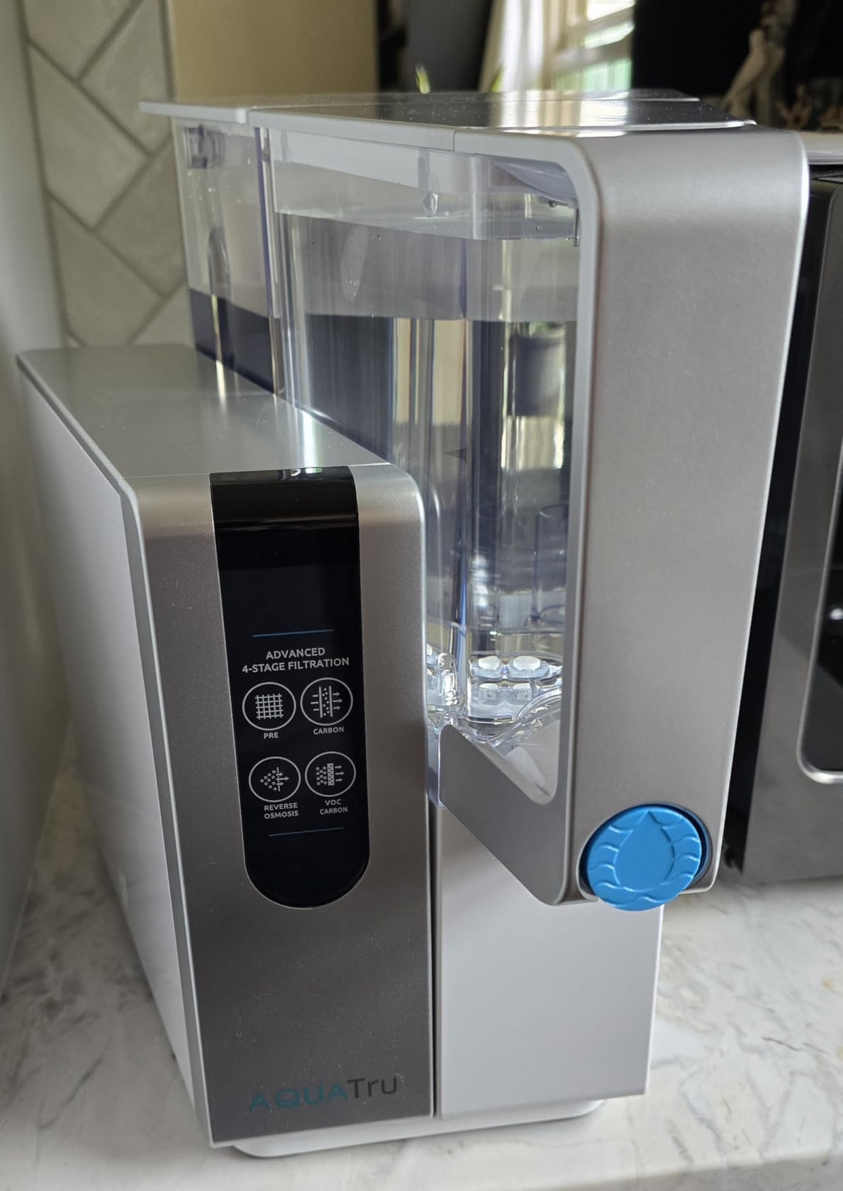 AquaTru Water Purification Unit - Certified NSF/ANSI Standards, Removes 84 Contaminants, No Plumbing Required, Cost-Effective, Environmentally Friendly customer photo 2