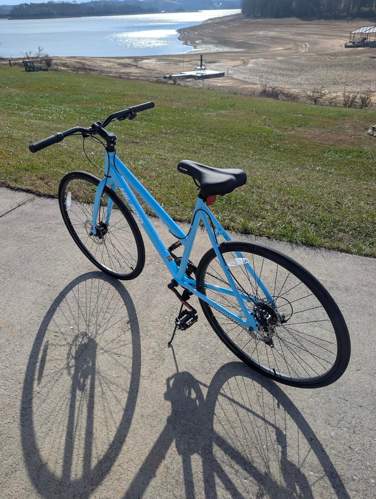 HILAND 700C Hybrid Bike, 7-Speed Urban Commuter Bicycle for Men & Women, Lightweight Aluminum Frame, Dual Disc Brakes, Low-Step Step-Through City Road Bike for Commuting & Fitness customer photo 1