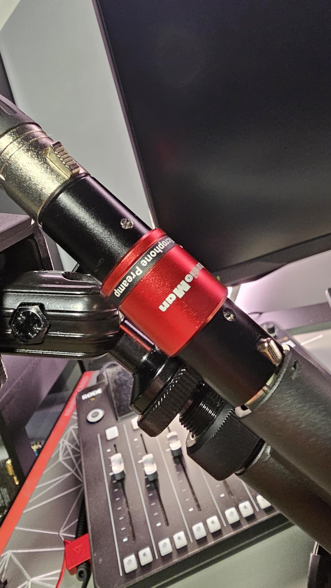 StudioMan DPM1 XLR Dynamic Microphones Preamp, 29dB Gain & Low-Noise Signal Boost, Plug-and-Play Metal Adapter,48V Phantom Power Required(not Included,Only for Dynamic Mics-for Studio/Stage customer photo 1