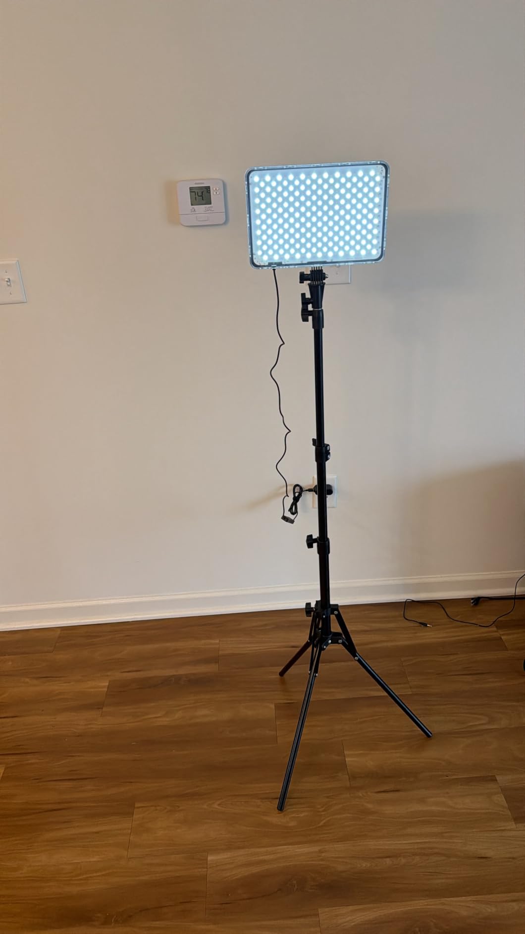 2-Pack LED Video Lighting Kit, Anautin 15W/1700Lux Photography Lighting with Tripod Stand, 2500-8500K Dimmable Streaming Light for Video Recording, Gaming, Podcast, Barber, Salon, TikTok, YouTube customer photo 2
