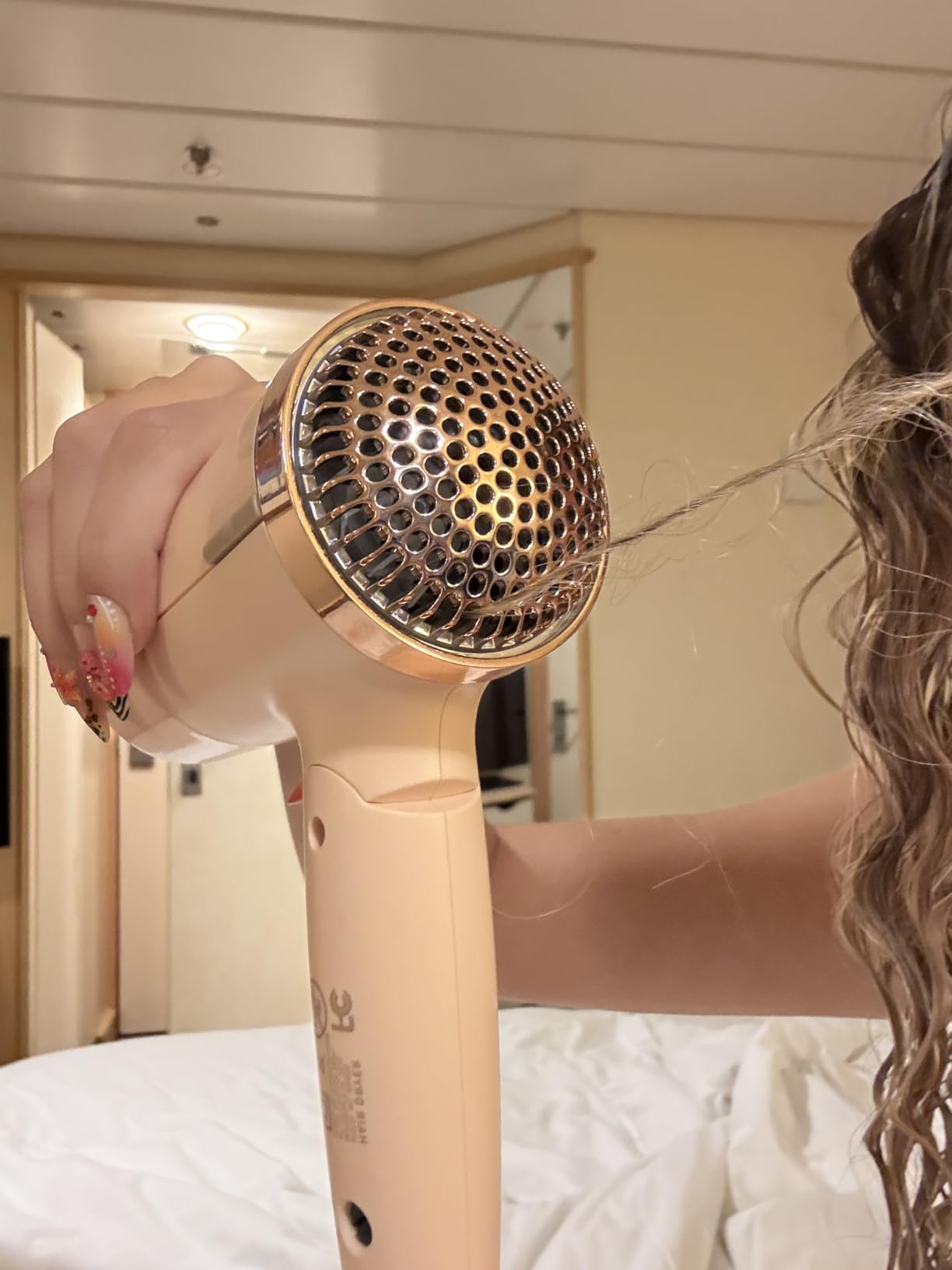 PRITECH 1250W Dual Voltage Travel Hair Dryer with Diffuser,Foldable customer photo 1