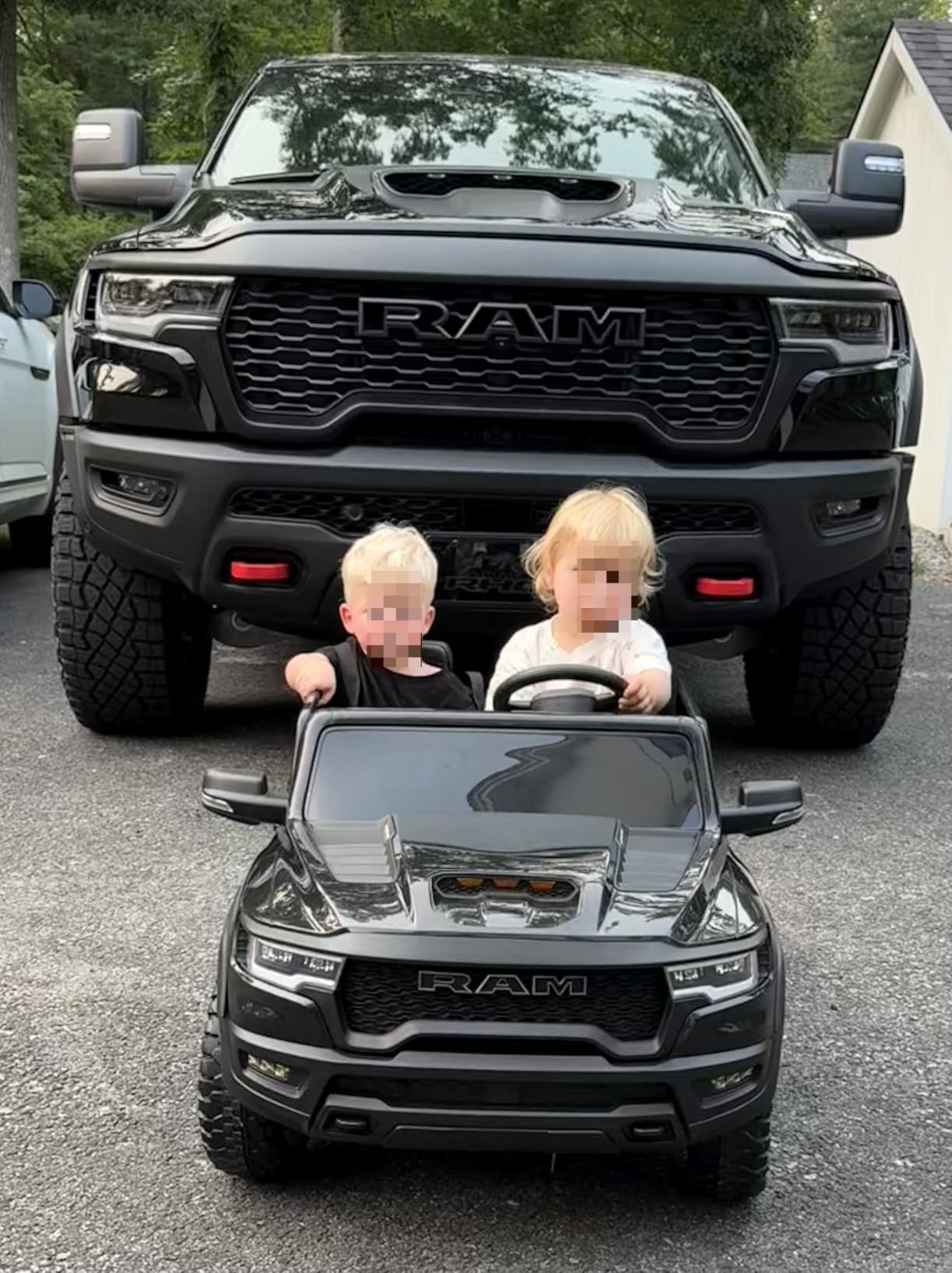 First Ride On 24V Ride on Toys for Big Kids, Licensed RAM 1500 RHO Electric Car for Kids w/Remote Control, Ride on Truck w/Bluetooth, LED Lights, Truck Bed Storage, Gear Shifter & Soft Start customer photo 2