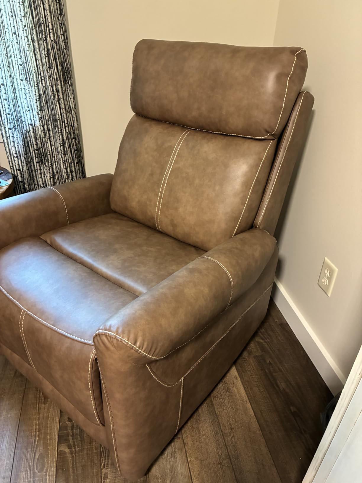 KISLOT Wall Hugger Recliner Chair, Faux Leather Power Reclining, Grey, 1PC customer photo 2