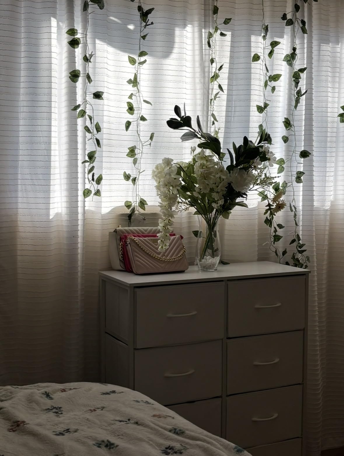 SONGMICS Dresser for Bedroom, Wide Dresser with 9 Fabric Drawers customer photo 2