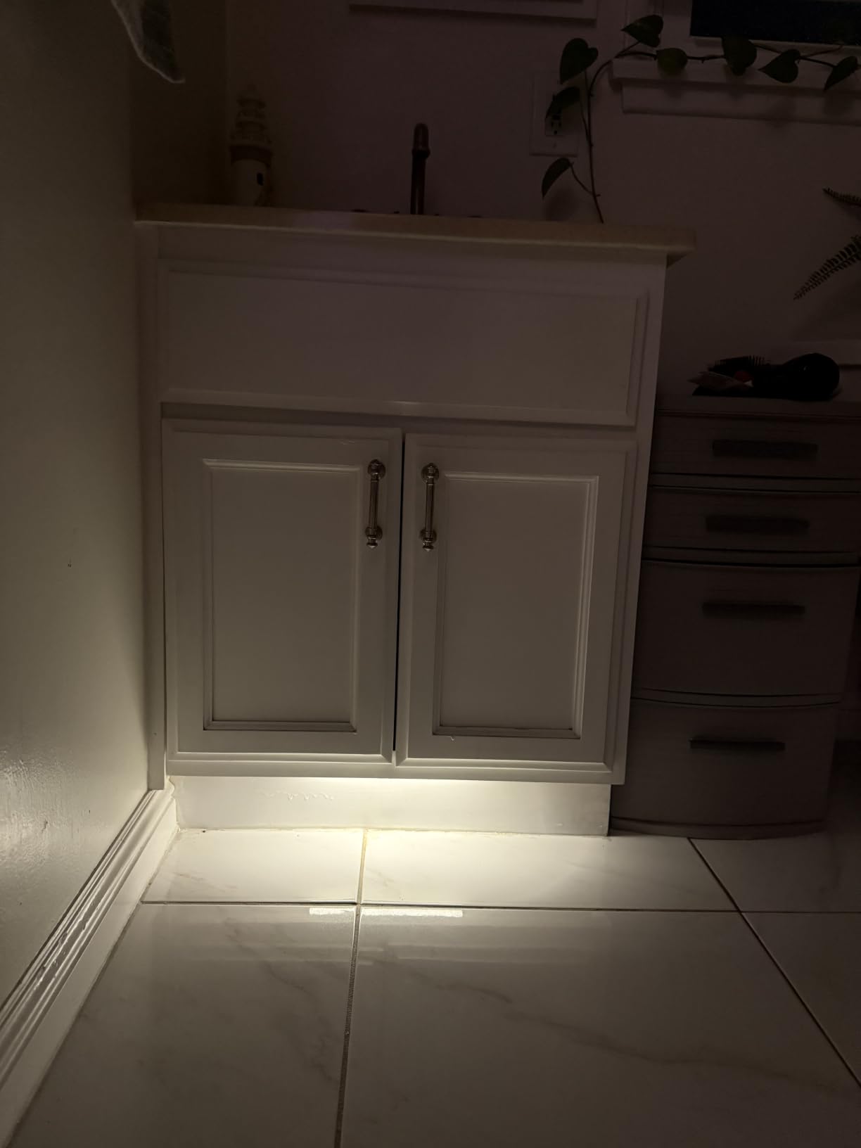 Gritin 14.7inch Under Cabinet Lighting Rechargeable 2 Pack customer photo 2