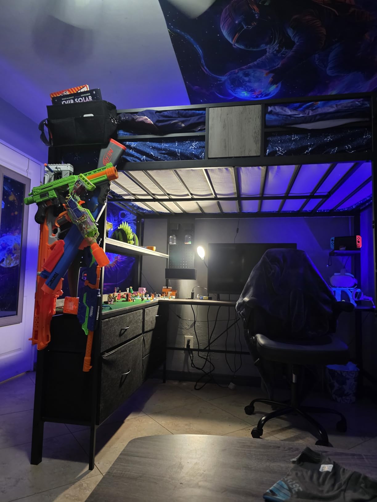 Dnxao Full Loft Bed with Desk and 5 Storage Drawers, Oak Gray customer photo 2