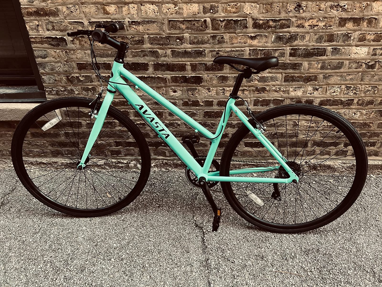 AVASTA Populus 700C Road Bike for Women with Kickstand, 15 17 Inch Lightweight Step Through Aluminum Alloy Frame, 7-Speed Drivetrain, Multiple Colors customer photo 1