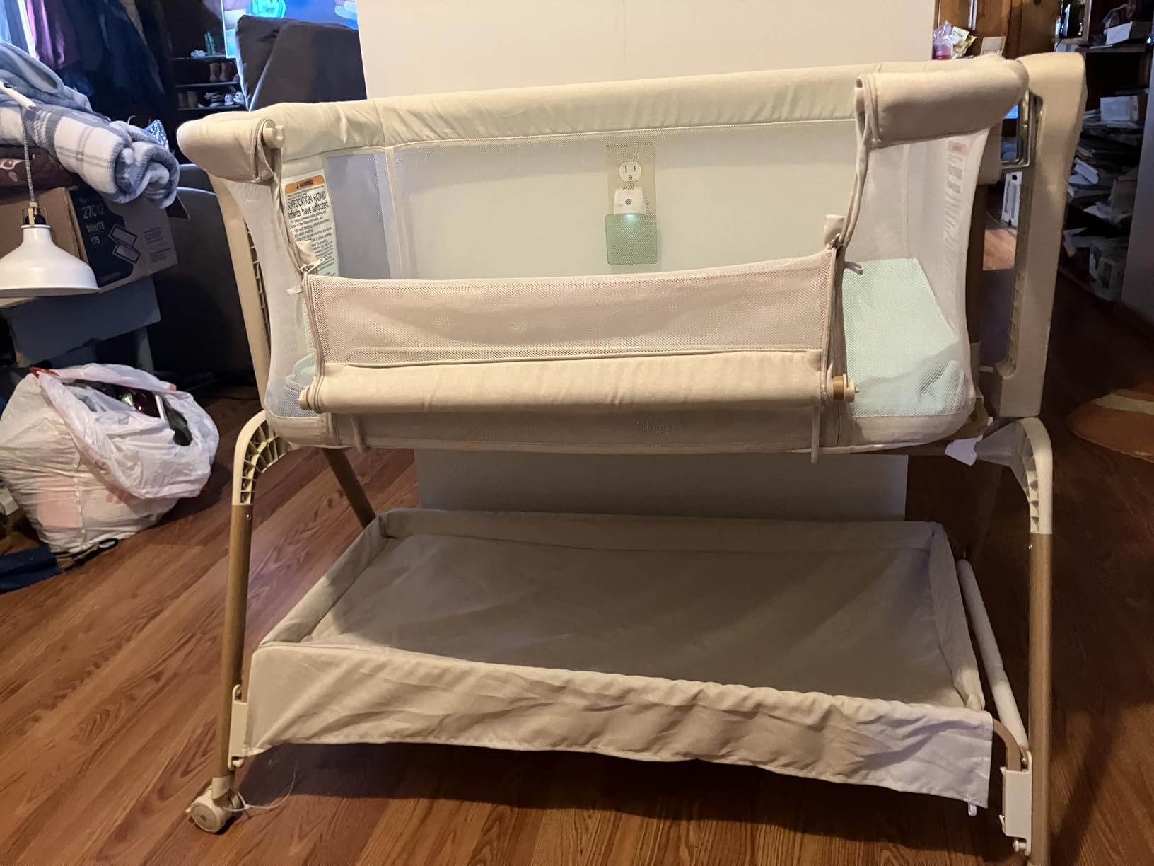 Ezebaby Baby Bassinet Bedside Sleeper: 3-in-1 Rocking Bassinet for Baby - Breathable Full-Mesh Crib with Mattress | 6 Height Adjustable | Portable Crib with Lockable Wheels for Newborns customer photo 1