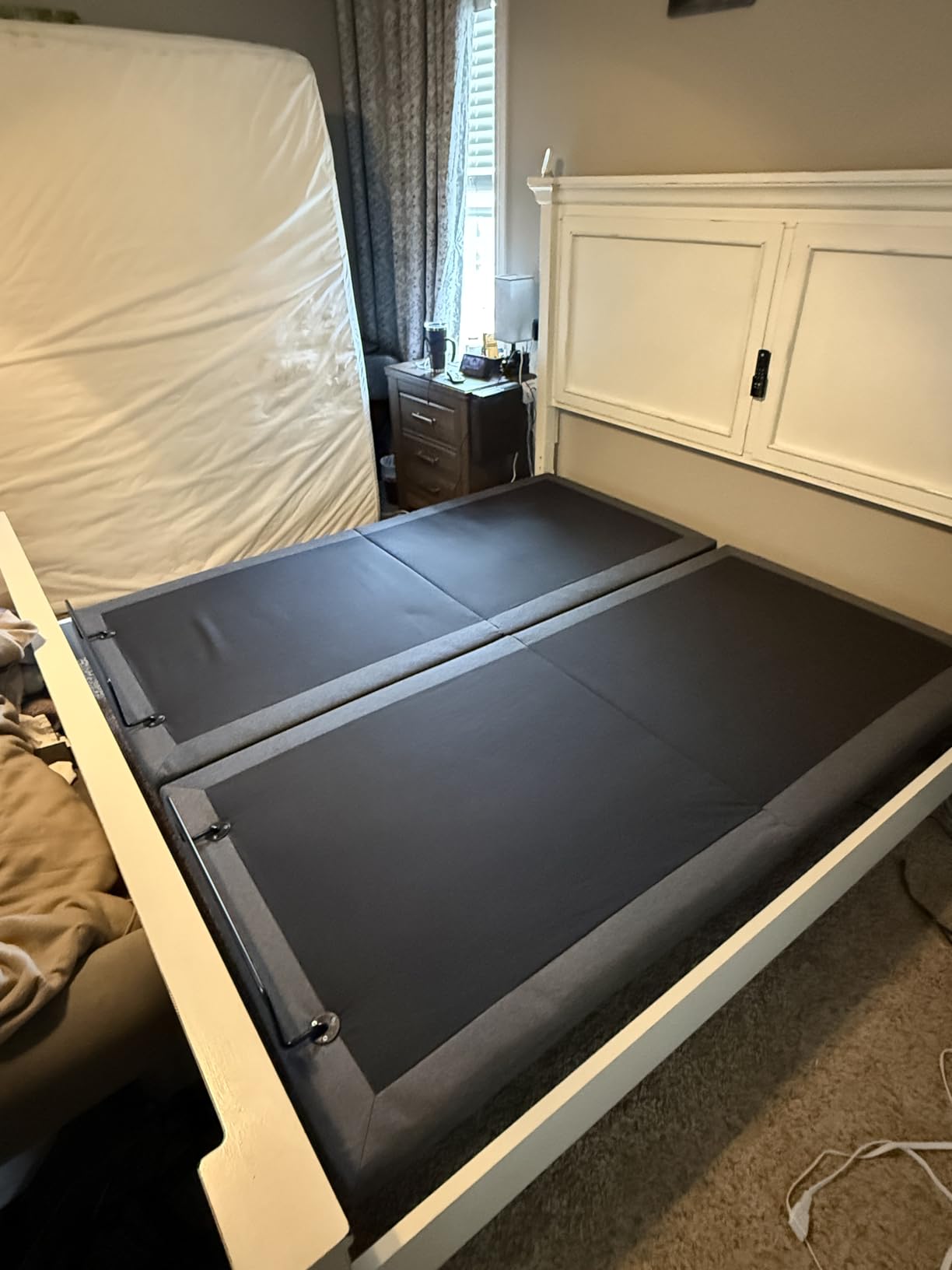 Tami Tami T450 Adjustable Bed Frame Full with Remote, Ergonomic Adjustable Base with Head & Foot Incline, Zero Gravity, Nightlight, Quiet Motor, and 3 Height-Adjustable Legs, Easy Assembly customer photo 2