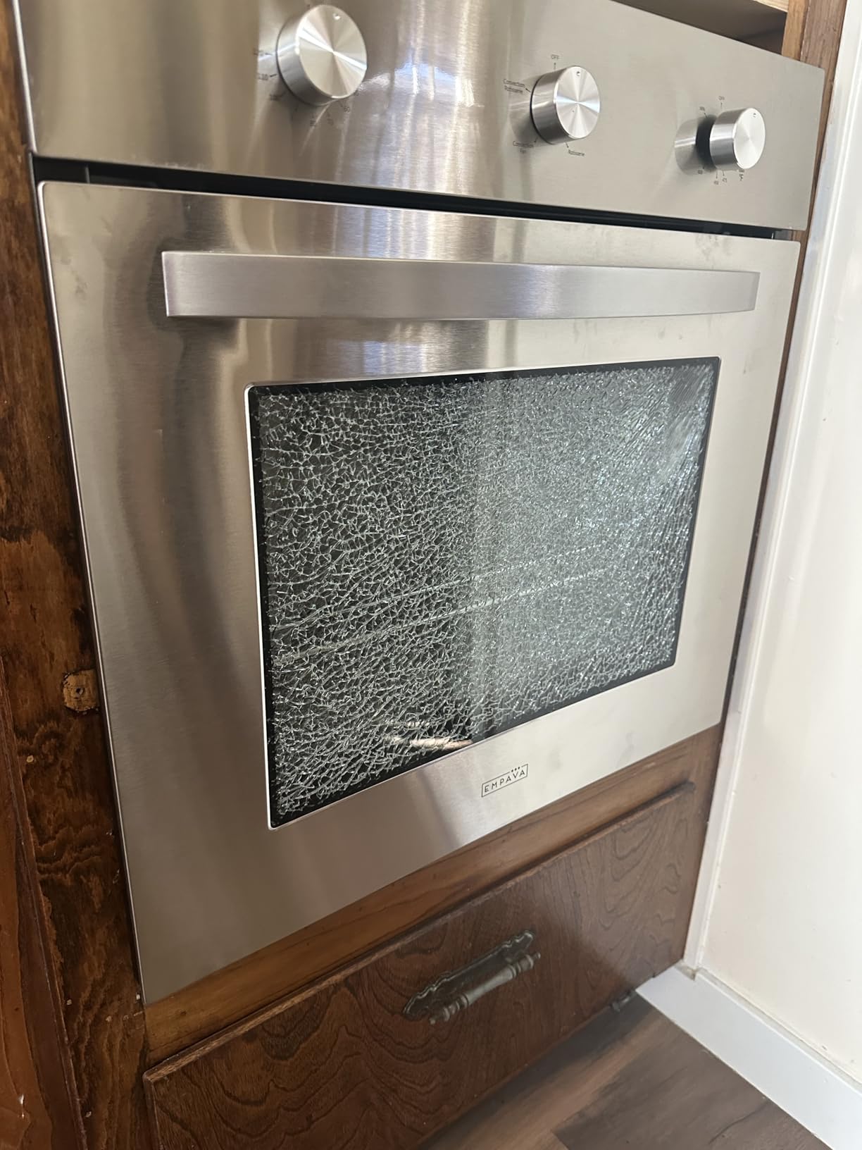 Empava 24 Inch Natural Gas Single Wall Oven with 5 Cooking Modes customer photo 2