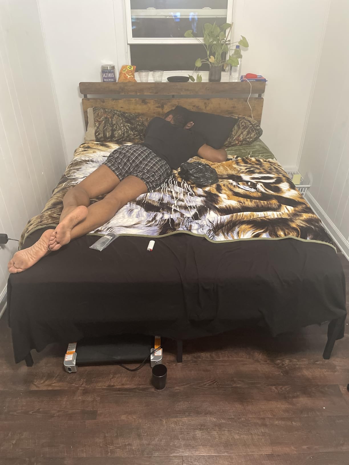 Forestell Queen Bed Frame with Wood Headboard,2 Storage Drawers & Shelf customer photo 2