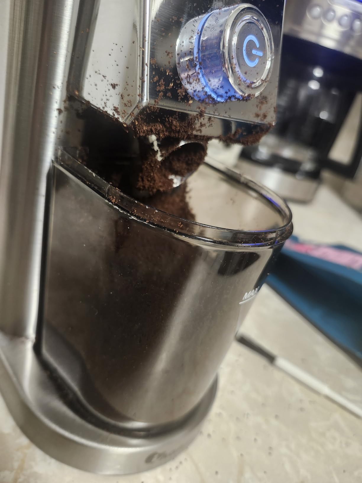 IAGREEA Coffee Grinder for Home Use, Conical Burr Espresso Grinder 48 Grind customer photo 2