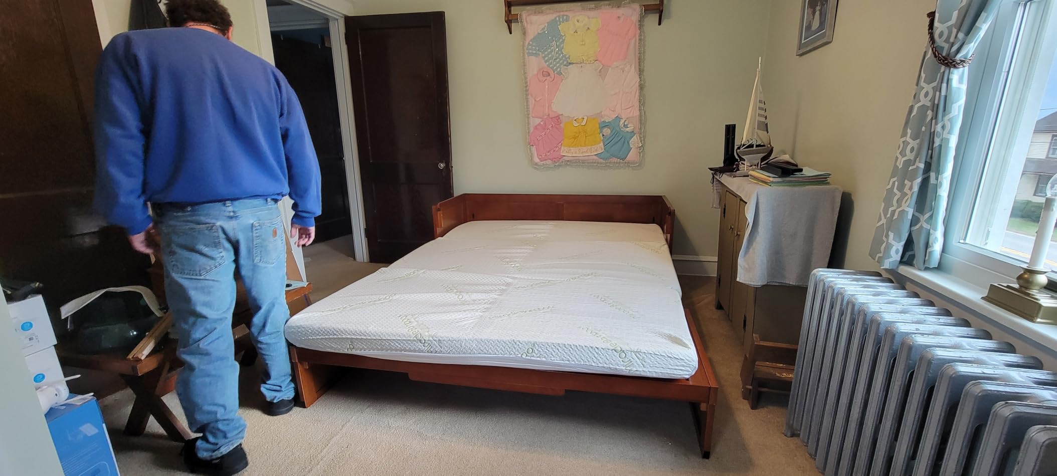 NIGHT & DAY Furniture Murphy Cube Cabinet Bed Queen – Solid Hardwood Fold-Out Space-Saving Portable Cabinet Bed with 6” Gel Memory Foam Mattress – Normandy Brown Finish customer photo 2