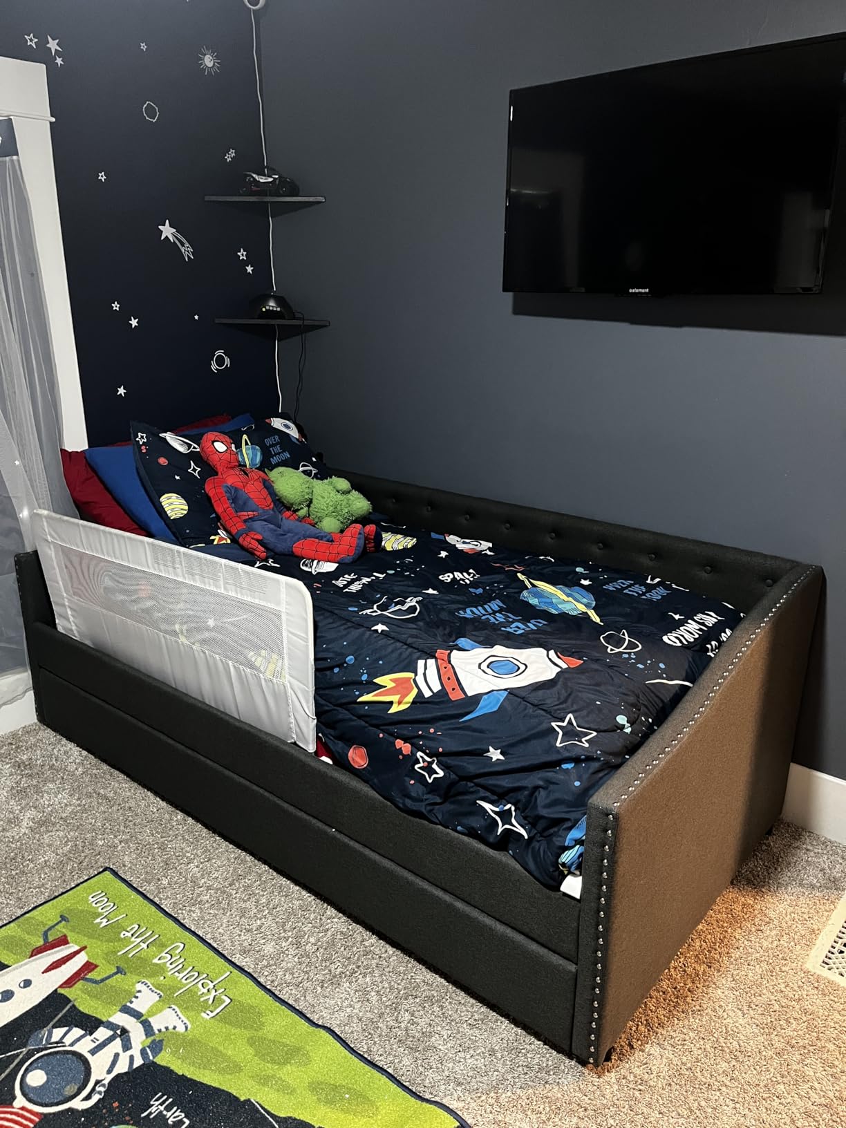 Full Size Upholstered Daybed with Trundle customer photo 1