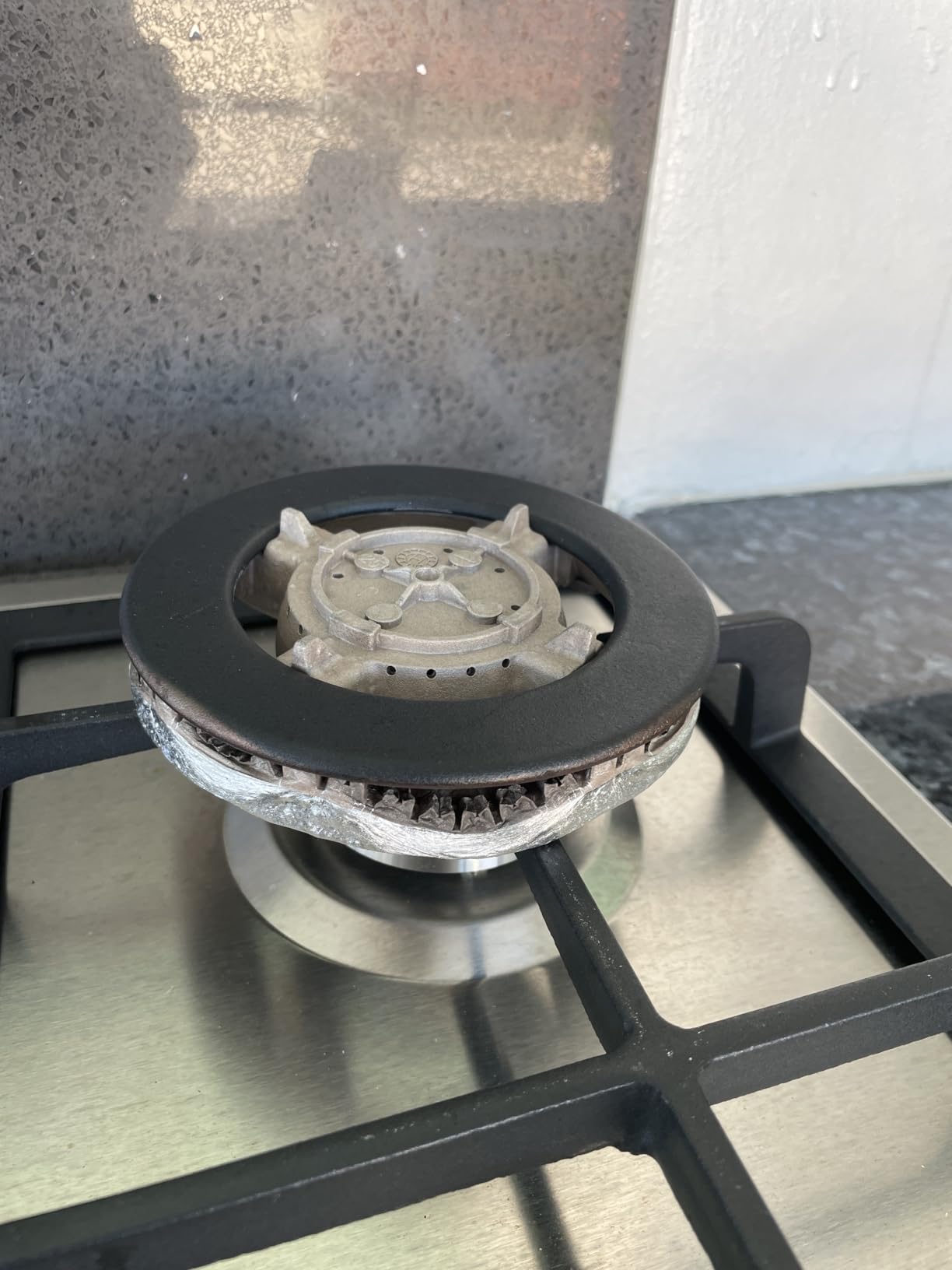 VEVOR 36 inch Gas Cooktop 5 Burners Gas Stove Top, Max 38300BTU Built-in Stainless Steel Stove Top LPG/NG Convertible Dual Fuel Cooktop Stoves with SABAF Dual-Ring Burner for Kitchen Apartment Rvs customer photo 1