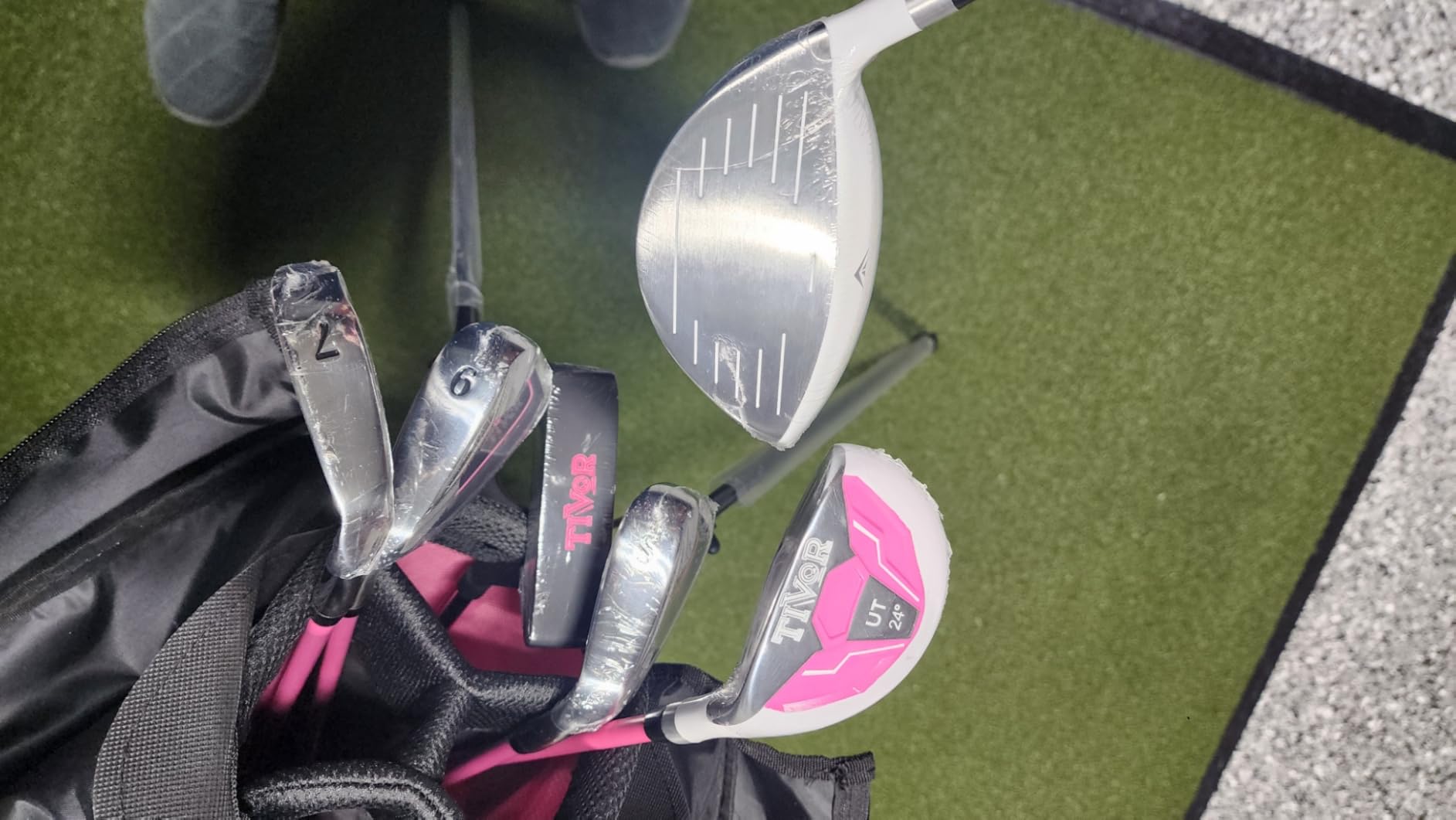 Golf Clubs Set 7-Piece Complete Set with Driver Hybrid 7 Iron 9 Iron Sand Wedge Putter Stand Bag for Women Men Right Left Handed - Beginner Golf Sets Pink Gray customer photo 1