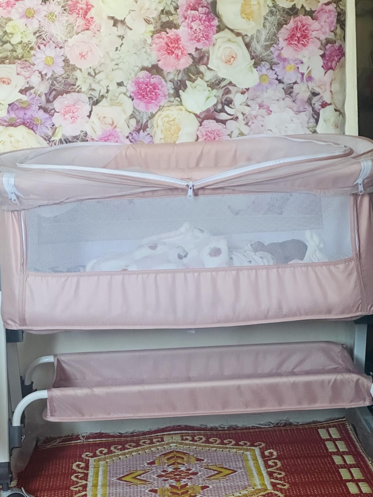 Baby Bassinet,3 in 1 Baby Bassinets Bedside Sleeper with Wheels and Mosquito Net,Bedside Bassinet for Baby with Comfy Mattress, Mattress&Breathable Mesh,Storage Basket customer photo 2