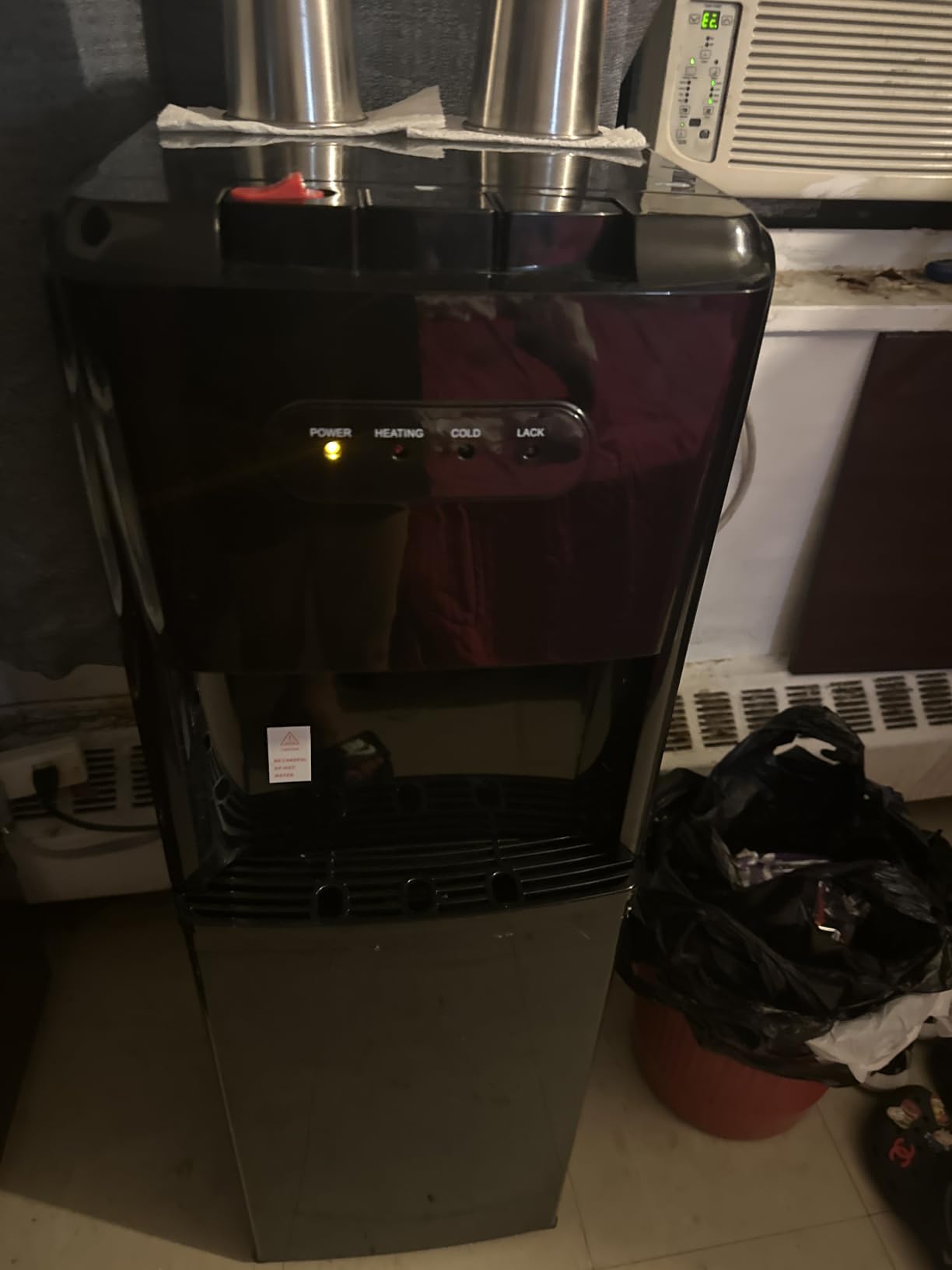 Manastin Bottom Loading Water Cooler Dispenser, Matte Black customer photo 2