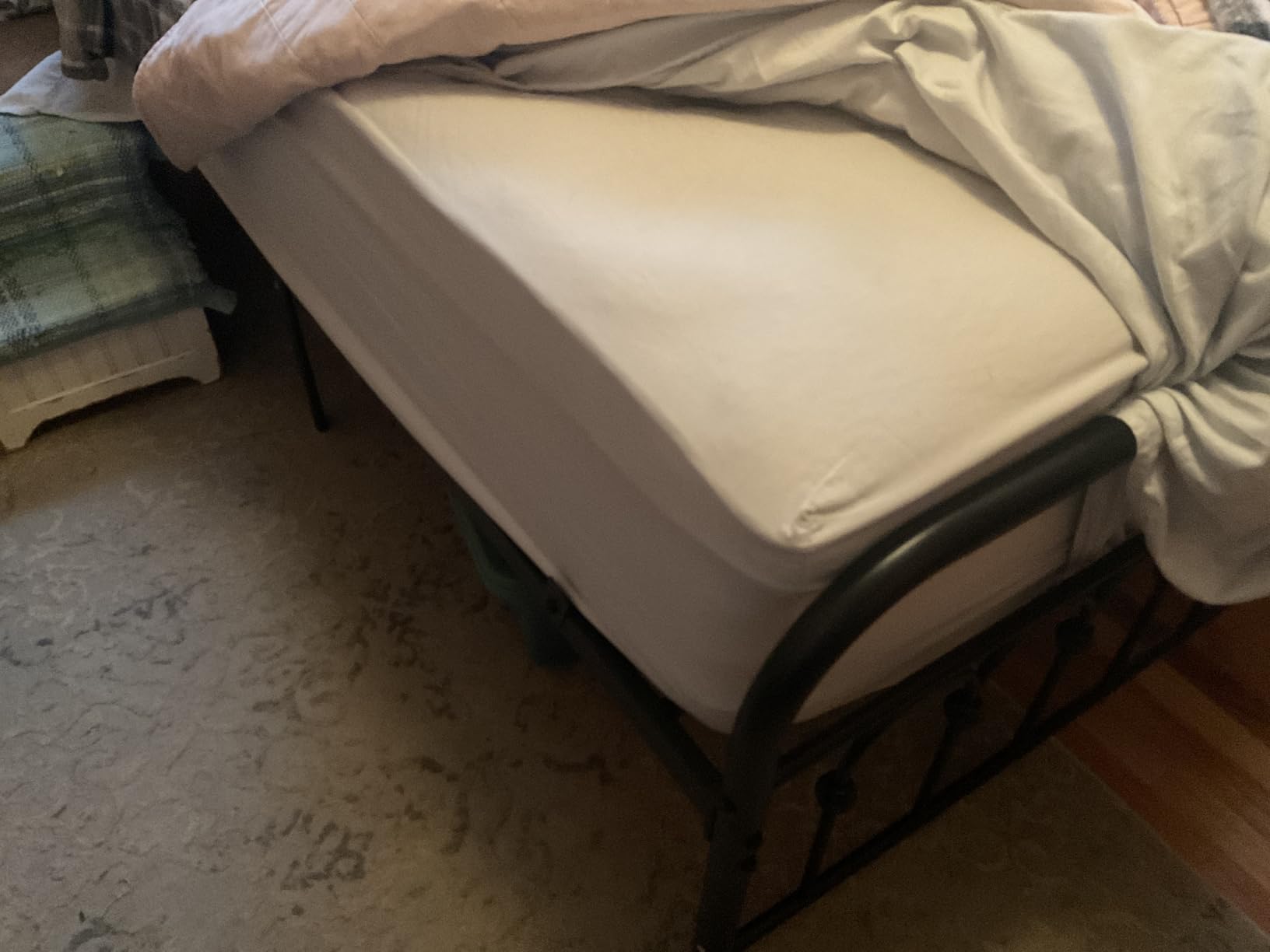 BedStory Extra Firm Mattress Queen - 14 Inch Hybrid Mattress for Back Lumbar Pain Relief - Low Motion Transfer & Individually Pocketed Springs, CertiPUR-US, 365 Nights Trial customer photo 2