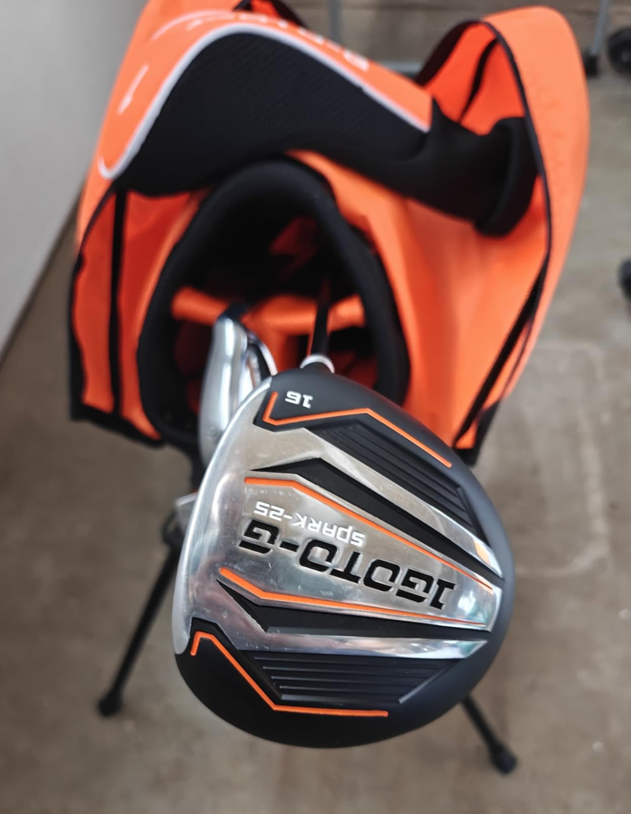 5/6/7 Pieces Kids Golf Clubs Set - Youth Golf Clubs Junior Set Ages 3-14 Includes Stand Bag, 1# Driver, 5# Hybrid, 7#, PW# Irons and Putter Right/Left Hand for Boys Girls customer photo 1