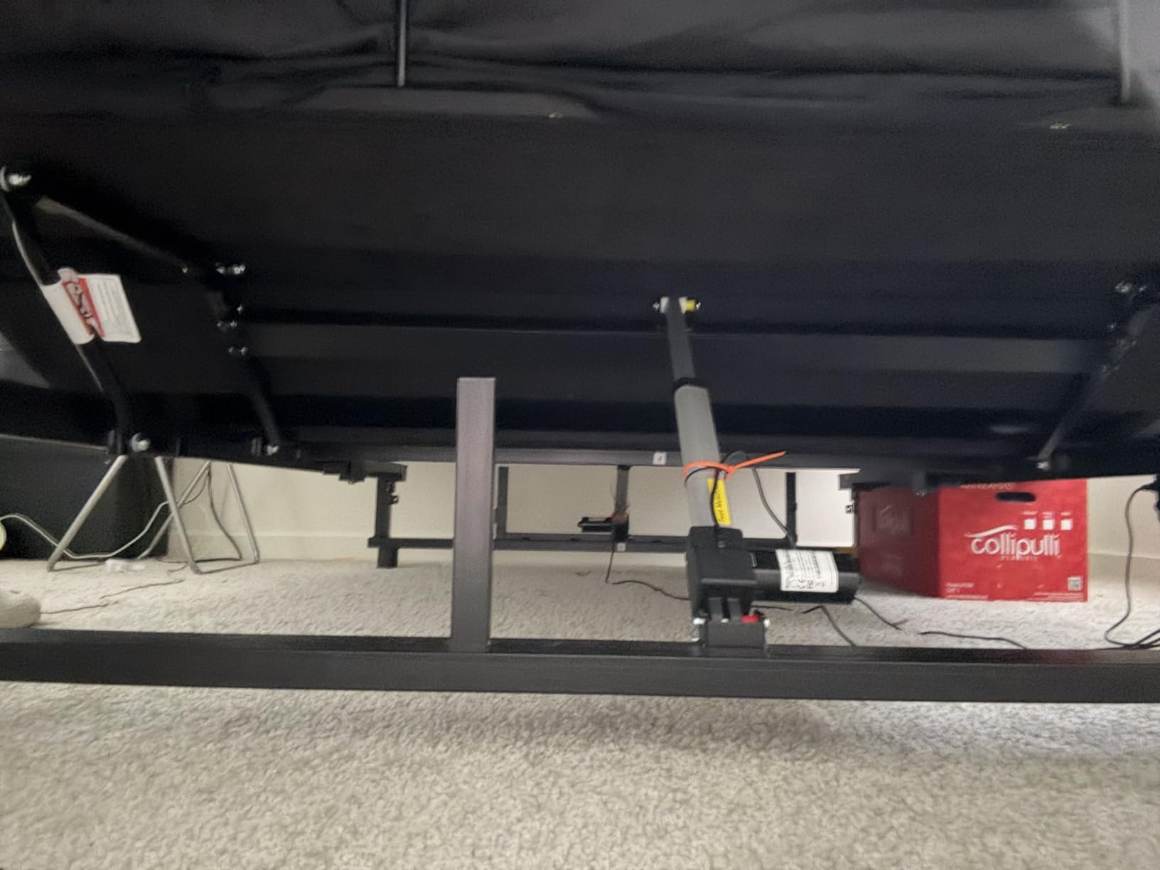 Mixcous Full Size Adjustable Bed with Remote and USB Ports, Quiet Motor customer photo 2