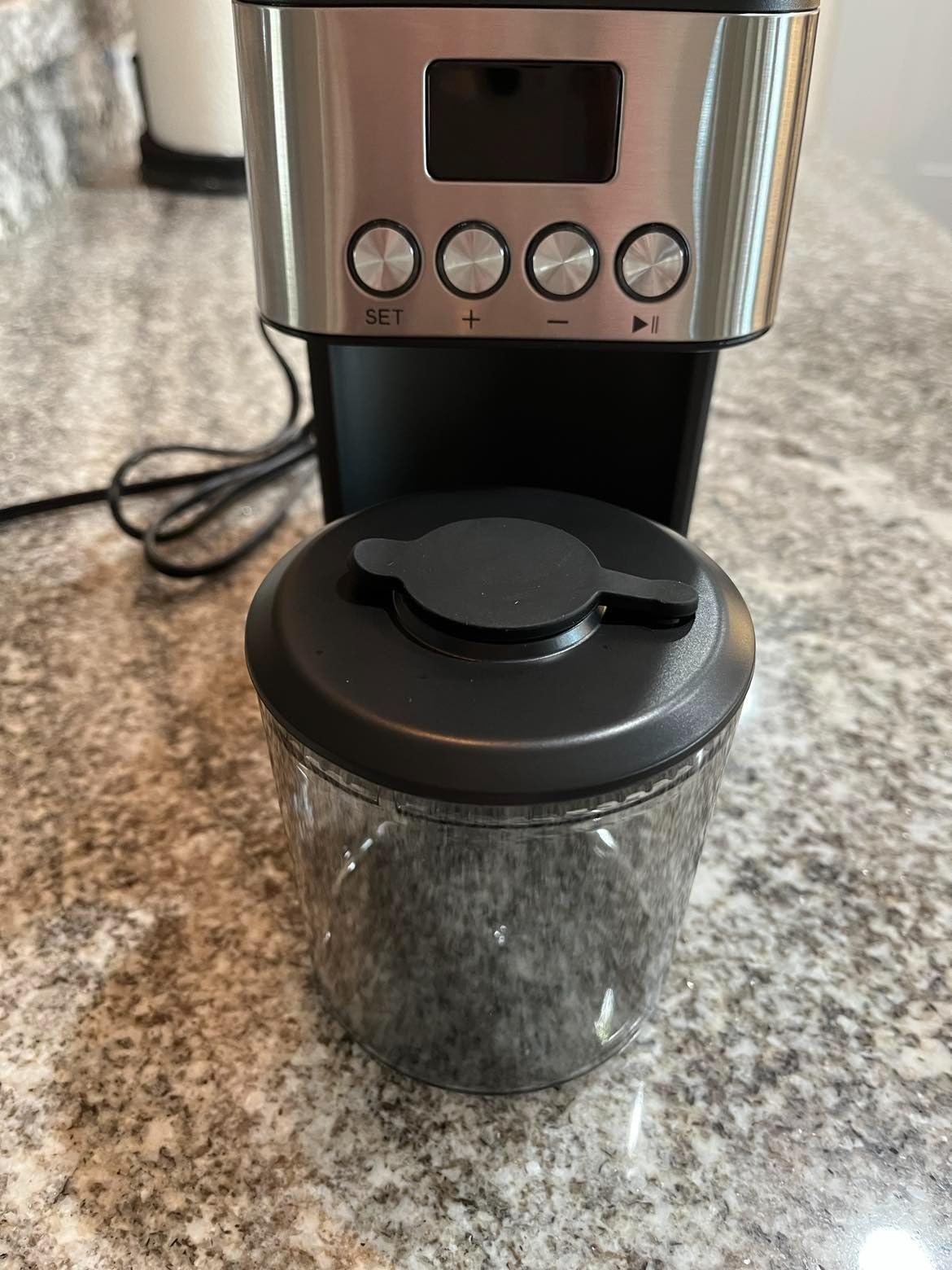 AMZCHEF Electric Conical Burr Coffee Grinder, 45 Settings, Stainless Steel Burrs with Timer & Dosing Control, Low-Mess Design for Espresso, Pour Over & French Press, for Beginners & Home Baristas customer photo 2