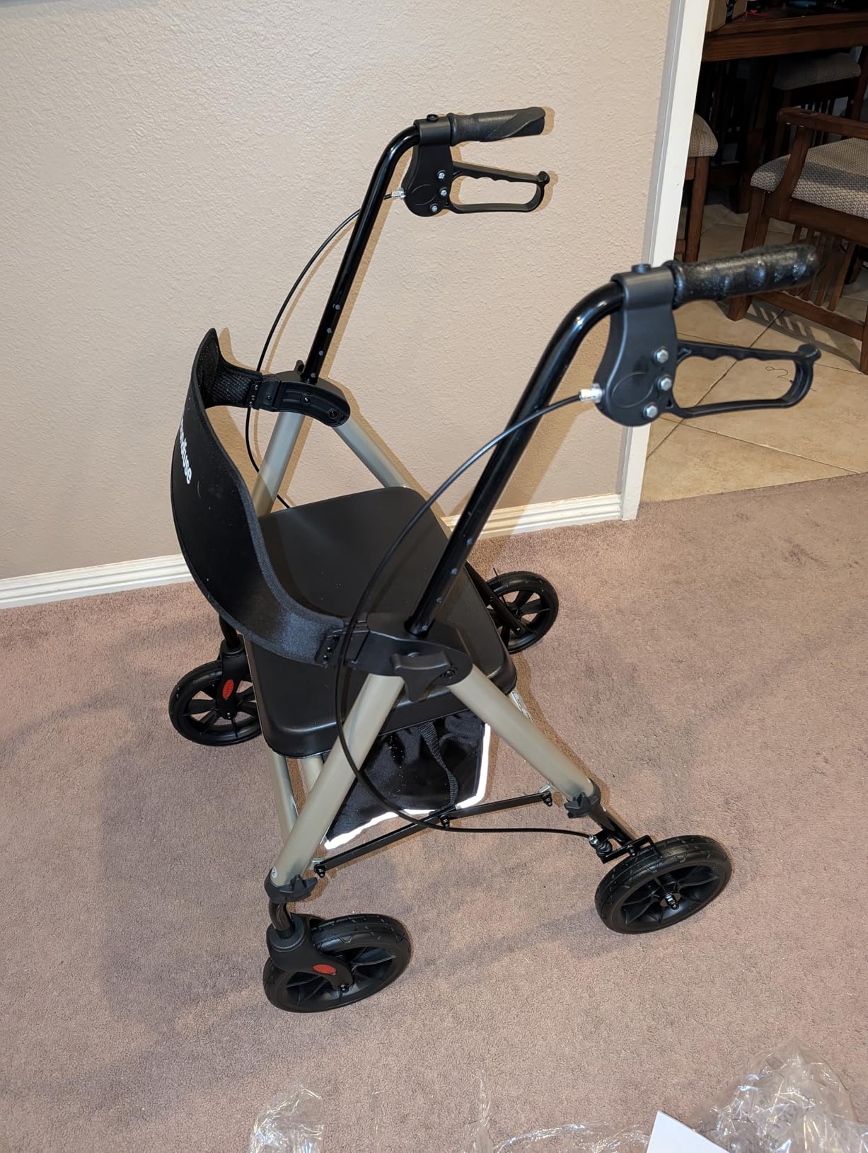 soundfuse Foldable Rollator Walkers for Seniors with Seat, 8'' PU Wheels customer photo 2