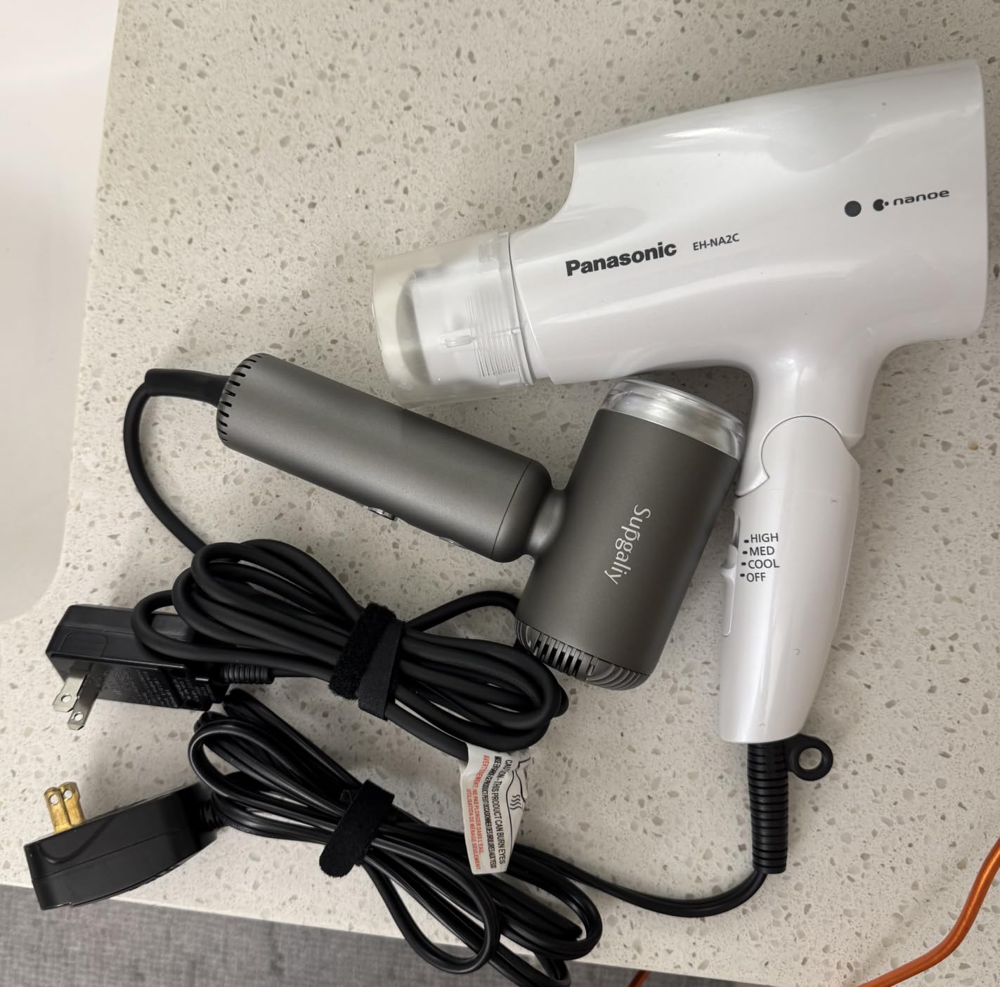 Dual Voltage Travel Hair Dryer, High-Speed Ionic Blow Dryer customer photo 2