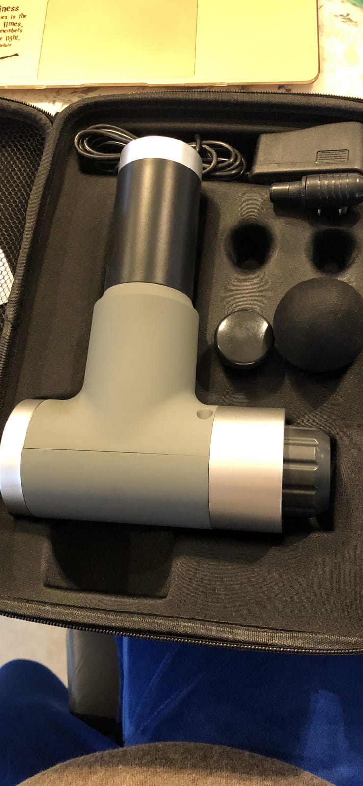 cotsoco Mini Massage Gun, Deep Tissue Percussion Muscle Massager, Compact Portable Handheld Massager with 6 Heads & 4 Speeds, Quiet for Home, Gym, Office, Travel, Gift for Men and Women customer photo 2