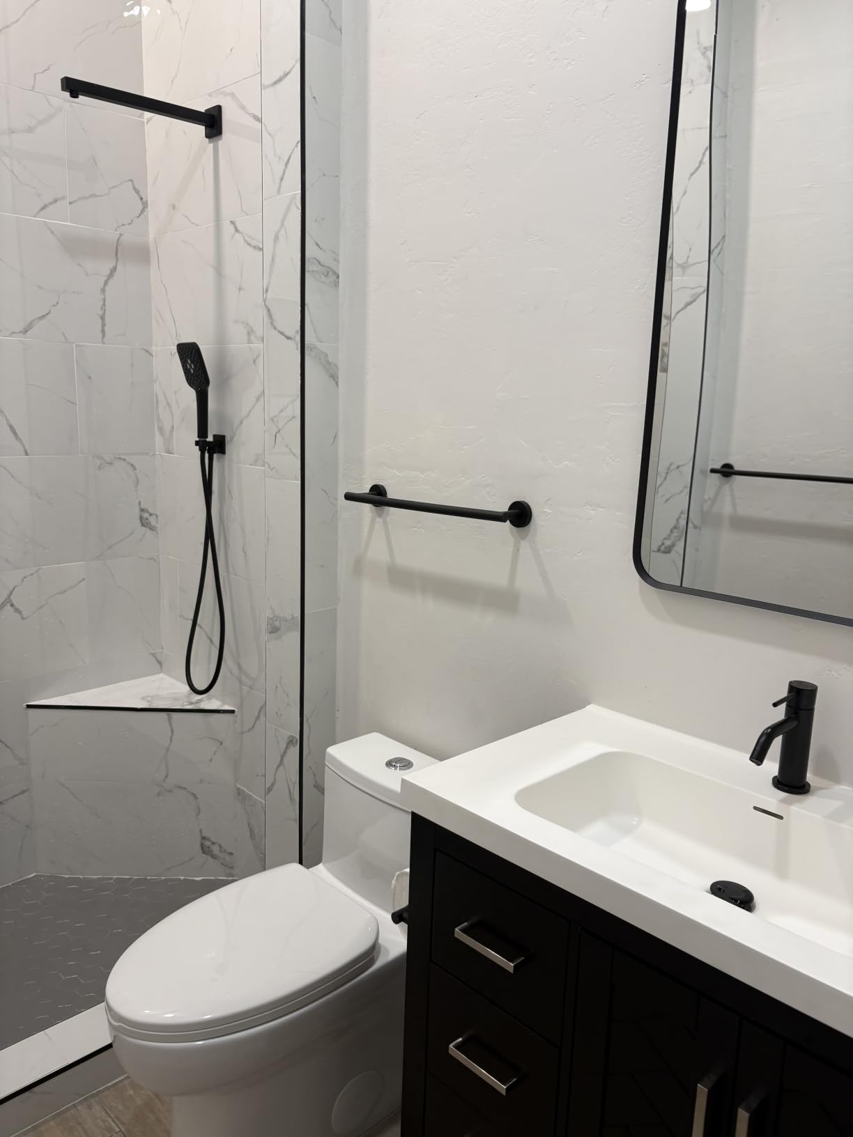 DeerValley Elongated One Piece Toilet with Efficient Dual Flush 1.1/1.6 GPF customer photo 2
