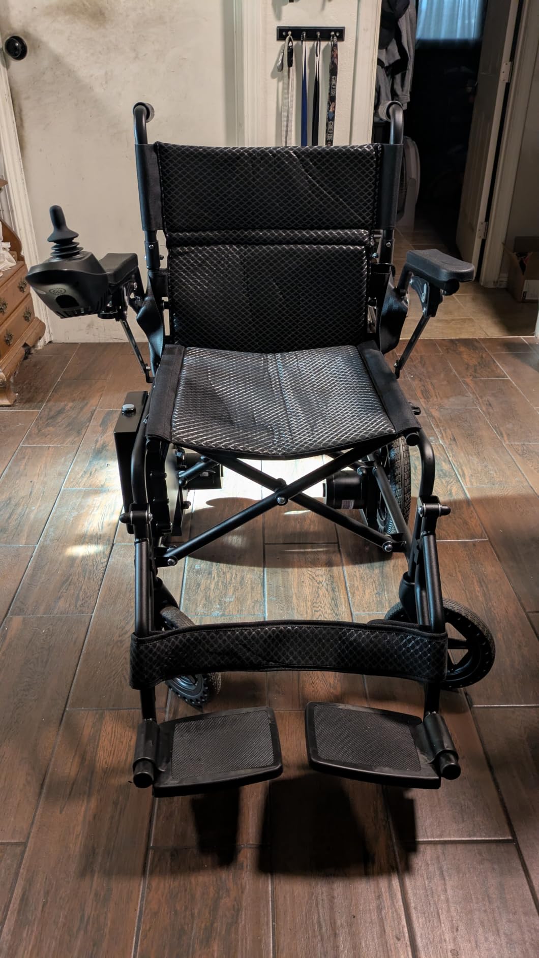 Hassky Electric Wheelchair for Adults with Dual Shock Absorption customer photo 2