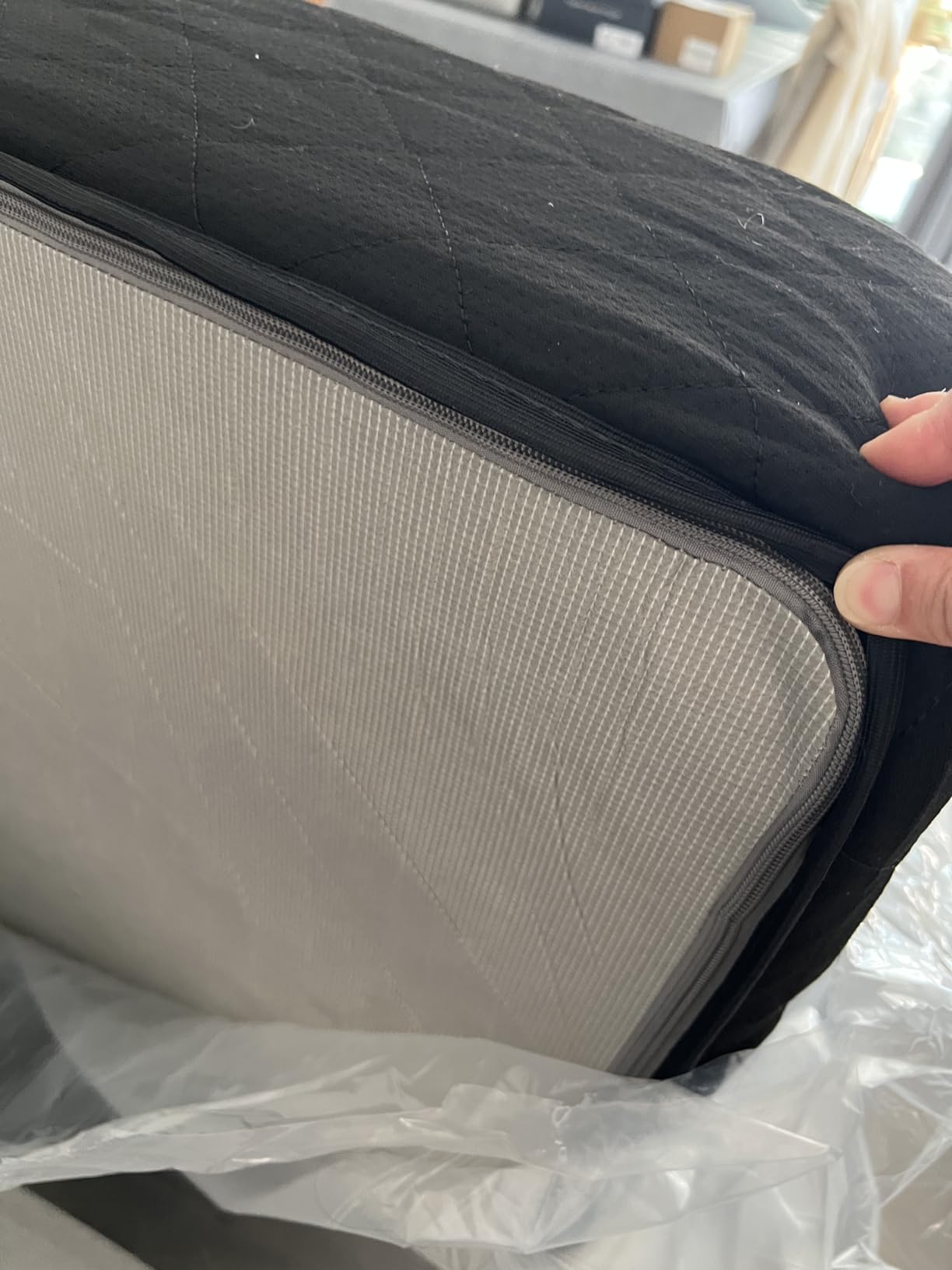 Extra Firm Queen Mattress – 14