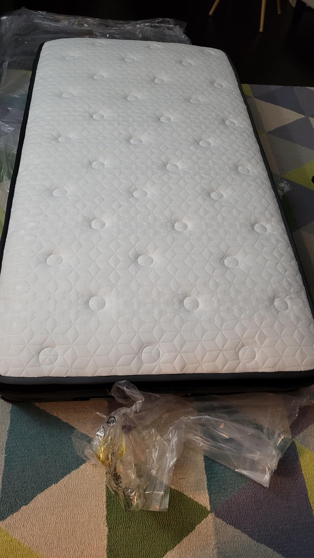 Firm Queen Mattress 12 Inch, Hybrid Mattresses with Back & Hip Support| Deep Sleep & Zoned Support, Fiberglass-Free and CertiPUR-US Certified, 365-Night Trial, 10 Years Warranty customer photo 1