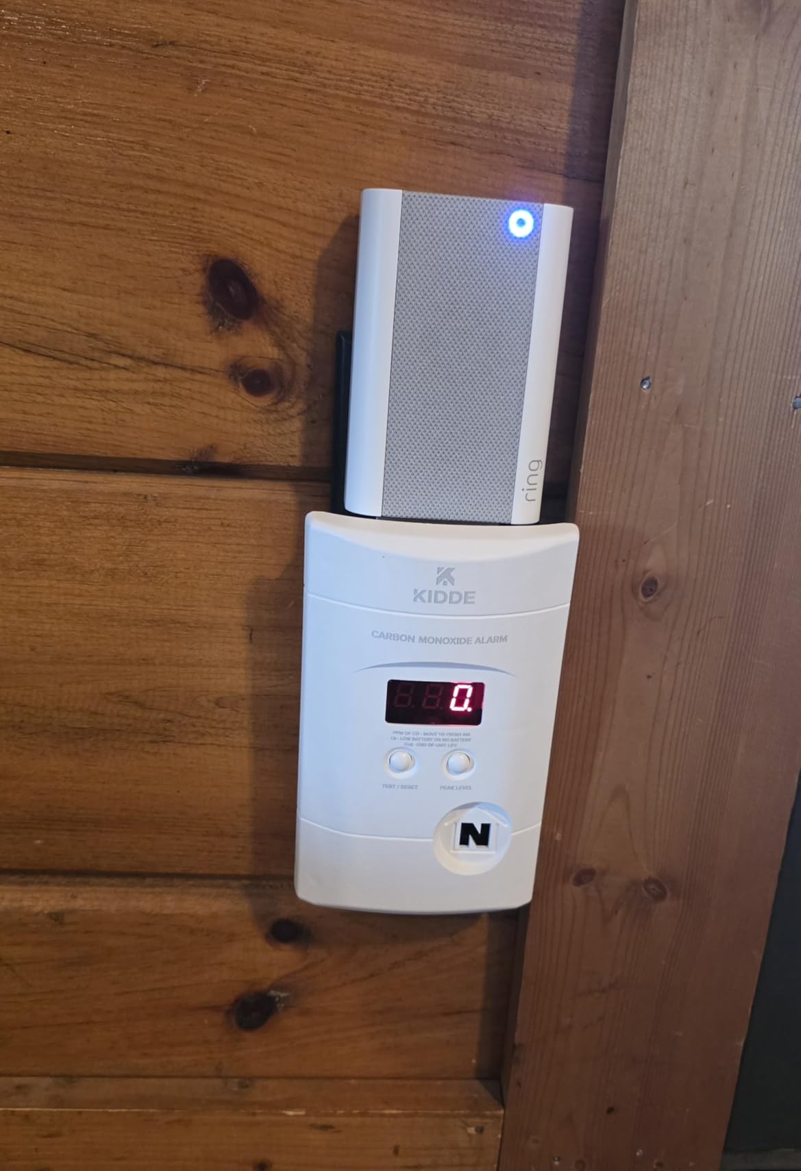 Kidde Carbon Monoxide Detector, Plug-In with 9V Battery Backup, Digital Display, 85 dB Alarm, LED Status Light Indicators, 3rd Edition customer photo 2