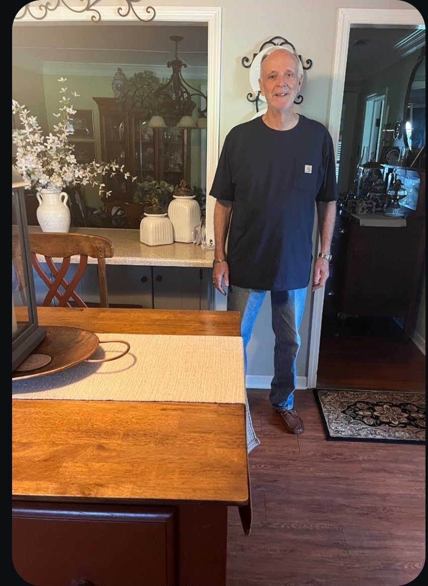 Carhartt Men's Iconic K87 Pocket T-Shirt customer photo 1