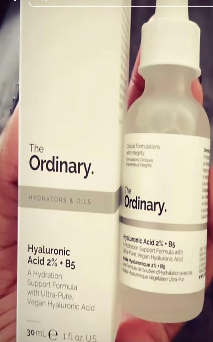 The Ordinary Hyaluronic Acid 2% + B5 (with Ceramides), Multi-Depth Hydration Serum for Plumper, Smoother Skin customer photo 1