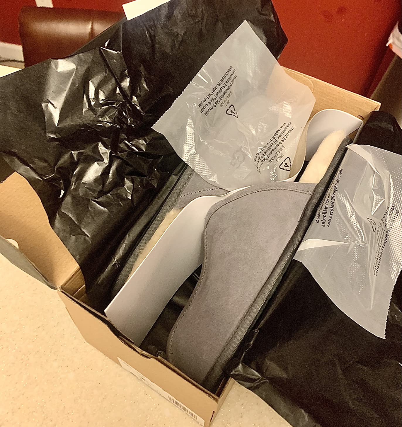 UGG Men's Scuff Slipper customer photo 1