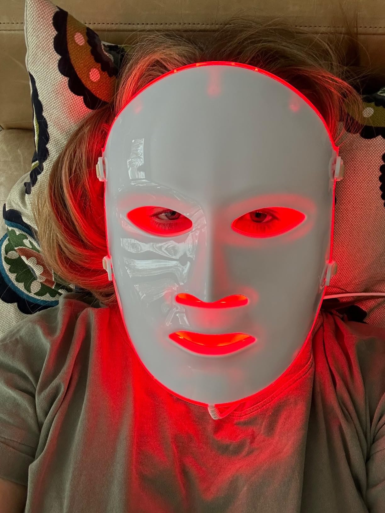 Aphrona® | FDA cleared Moonlight LED Facial Mask Skin Care Mask, LED Light Therapy for face, Red light Blue light for Acne Removal Wrinkle Reduction,450 Powerful LED Chips customer photo 2