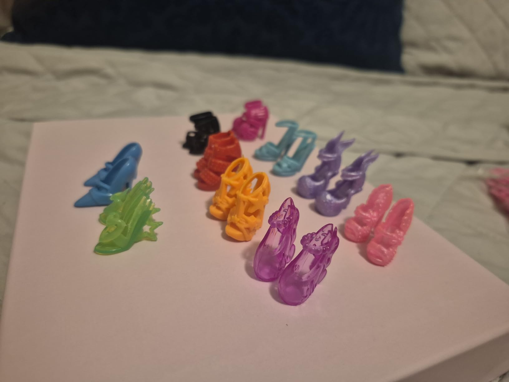 138 Pcs Doll Clothes and Accessories, 5 Wedding Gowns 9 Fashion Dresses 3 Tops 3 Pants 3 Bikini Swimsuits 20 Shoes for 11.5 inch Doll Christmas Stocking Stuffers Girls Gift Age 5-7 8-10 customer photo 2